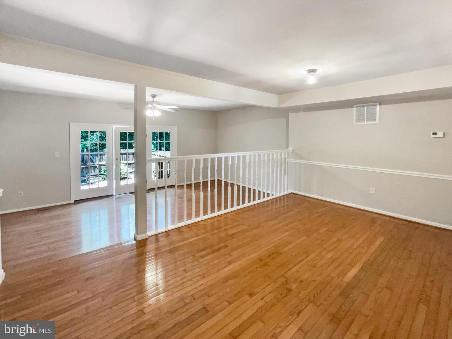 10388 HAMPSHIRE GREEN AVE, FAIRFAX, Virginia 22032, 3 Bedrooms Bedrooms, ,2 BathroomsBathrooms,Residential,For sale,10388 HAMPSHIRE GREEN AVE,VAFX2201426 MLS # VAFX2201426