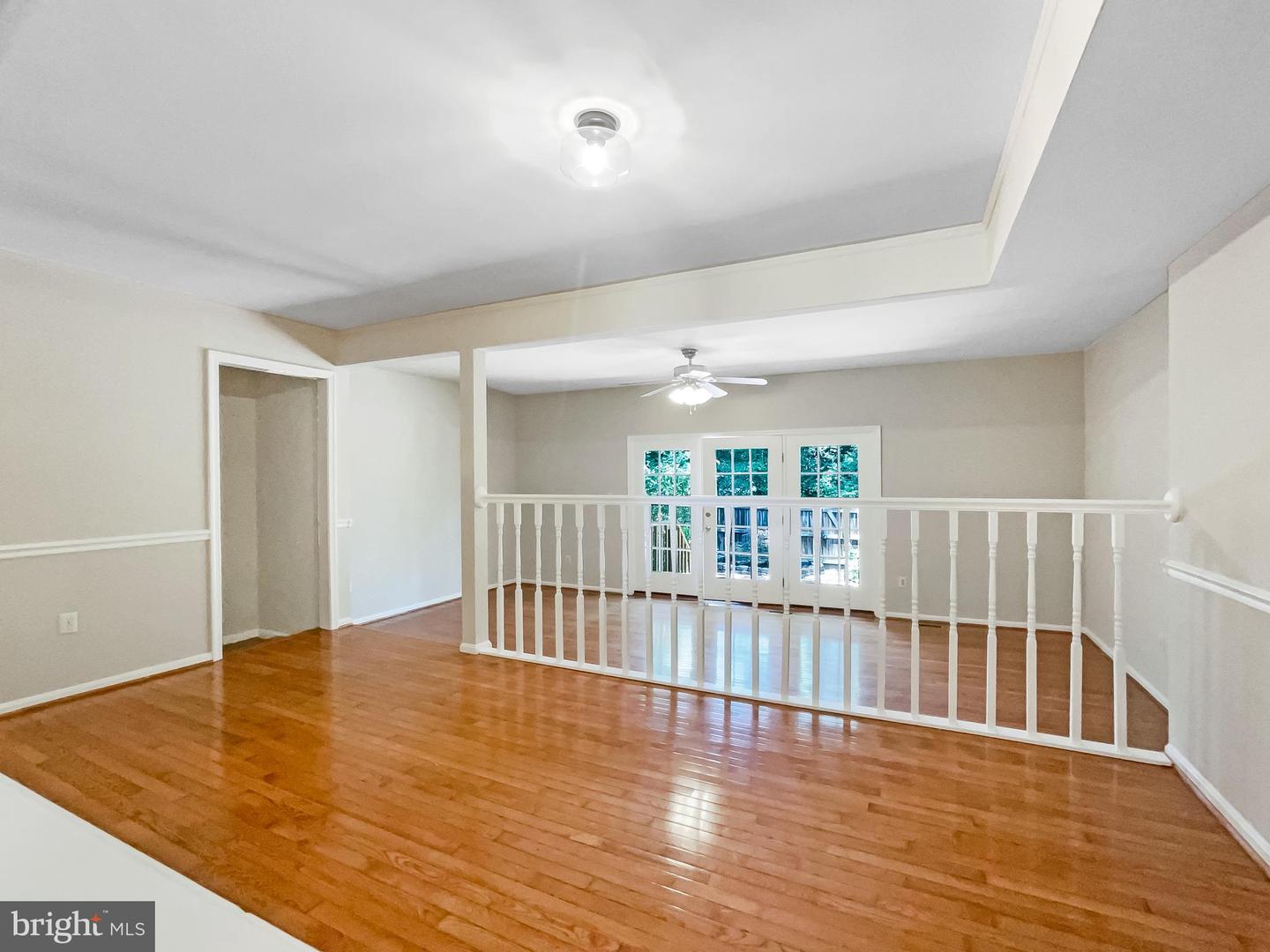 10388 HAMPSHIRE GREEN AVE, FAIRFAX, Virginia 22032, 3 Bedrooms Bedrooms, ,2 BathroomsBathrooms,Residential,For sale,10388 HAMPSHIRE GREEN AVE,VAFX2201426 MLS # VAFX2201426
