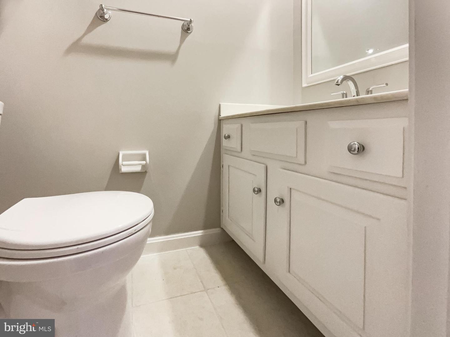 10388 HAMPSHIRE GREEN AVE, FAIRFAX, Virginia 22032, 3 Bedrooms Bedrooms, ,2 BathroomsBathrooms,Residential,For sale,10388 HAMPSHIRE GREEN AVE,VAFX2201426 MLS # VAFX2201426