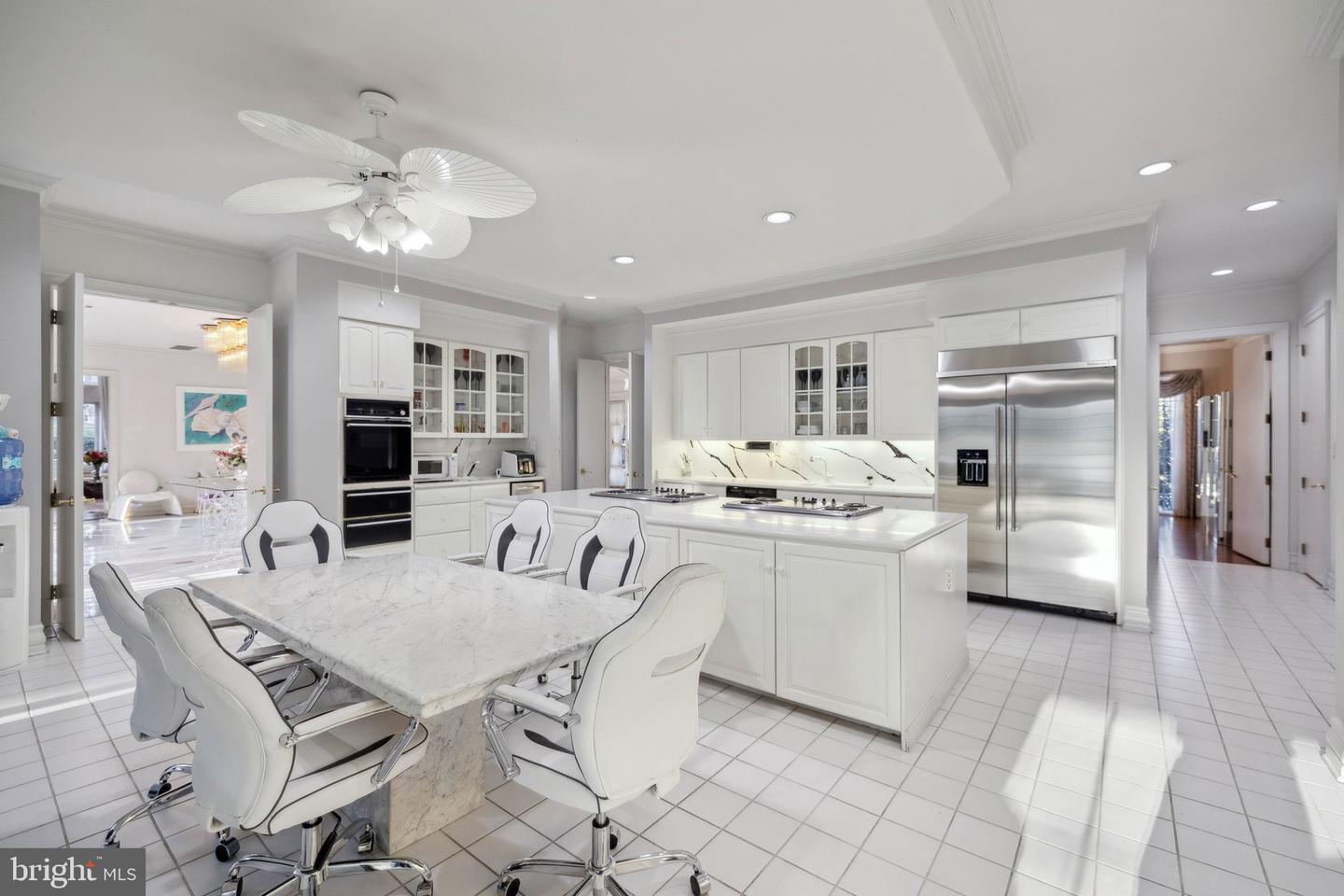 7707 CARLTON PL, MCLEAN, Virginia 22102, 7 Bedrooms Bedrooms, ,7 BathroomsBathrooms,Residential,For sale,7707 CARLTON PL,VAFX2224150 MLS # VAFX2224150