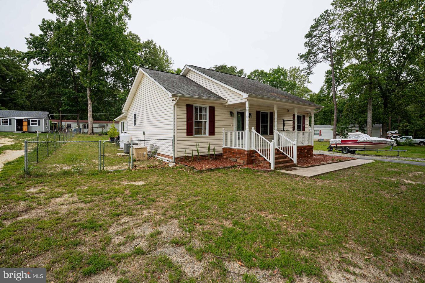 12226 BRISTLE CONE LN, RUTHER GLEN, Virginia 22546, 4 Bedrooms Bedrooms, ,2 BathroomsBathrooms,Residential,For sale,12226 BRISTLE CONE LN,VACV2007692 MLS # VACV2007692