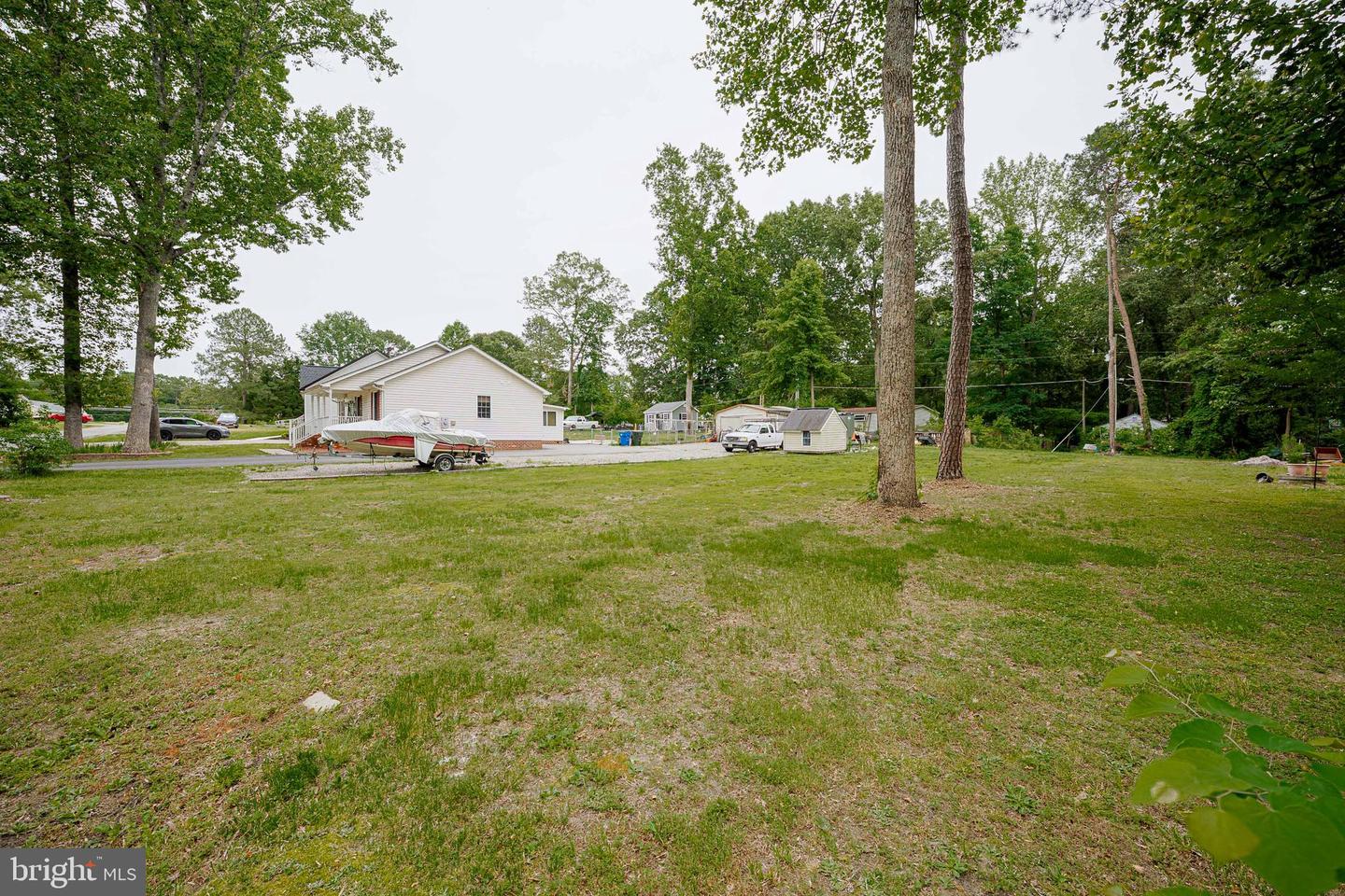 12226 BRISTLE CONE LN, RUTHER GLEN, Virginia 22546, 4 Bedrooms Bedrooms, ,2 BathroomsBathrooms,Residential,For sale,12226 BRISTLE CONE LN,VACV2007692 MLS # VACV2007692
