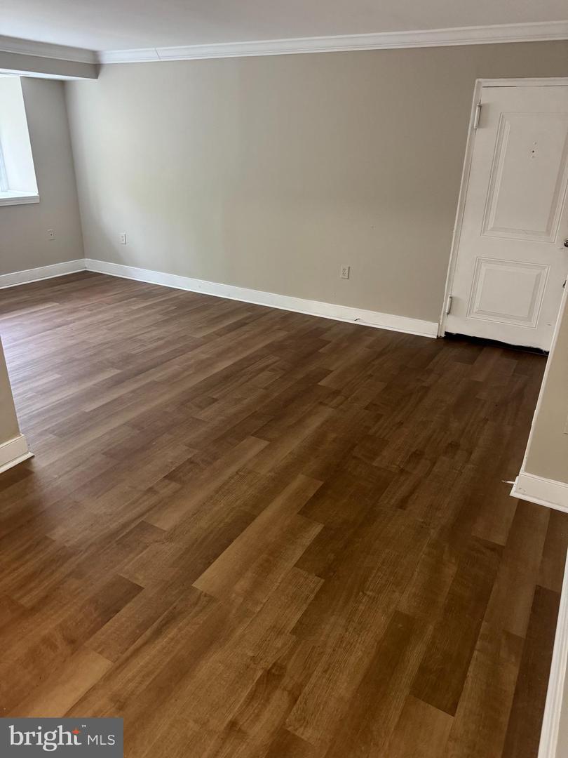2835 GAINESVILLE ST SE #101, WASHINGTON, District Of Columbia 20020, 2 Bedrooms Bedrooms, ,1 BathroomBathrooms,Residential,For sale,2835 GAINESVILLE ST SE #101,DCDC2190702 MLS # DCDC2190702