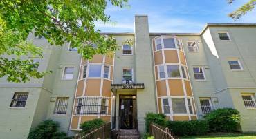 2835 GAINESVILLE ST SE #101, WASHINGTON, District Of Columbia 20020, 2 Bedrooms Bedrooms, ,1 BathroomBathrooms,Residential,For sale,2835 GAINESVILLE ST SE #101,DCDC2190702 MLS # DCDC2190702