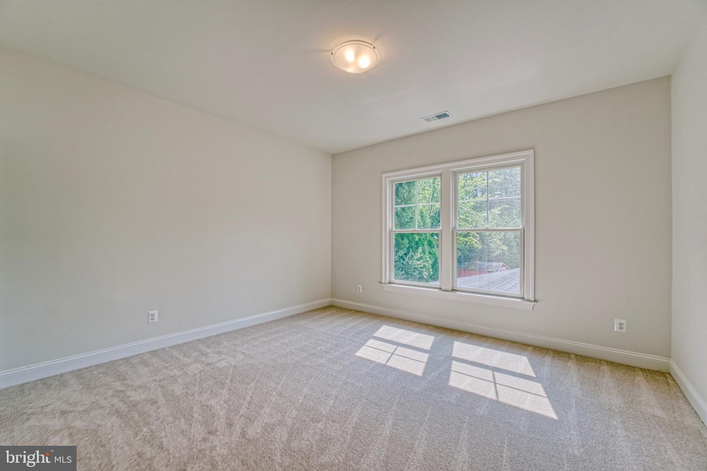 1837 RUPERT ST, MCLEAN, Virginia 22101, 7 Bedrooms Bedrooms, ,7 BathroomsBathrooms,Residential,For sale,1837 RUPERT ST,VAFX2228912 MLS # VAFX2228912