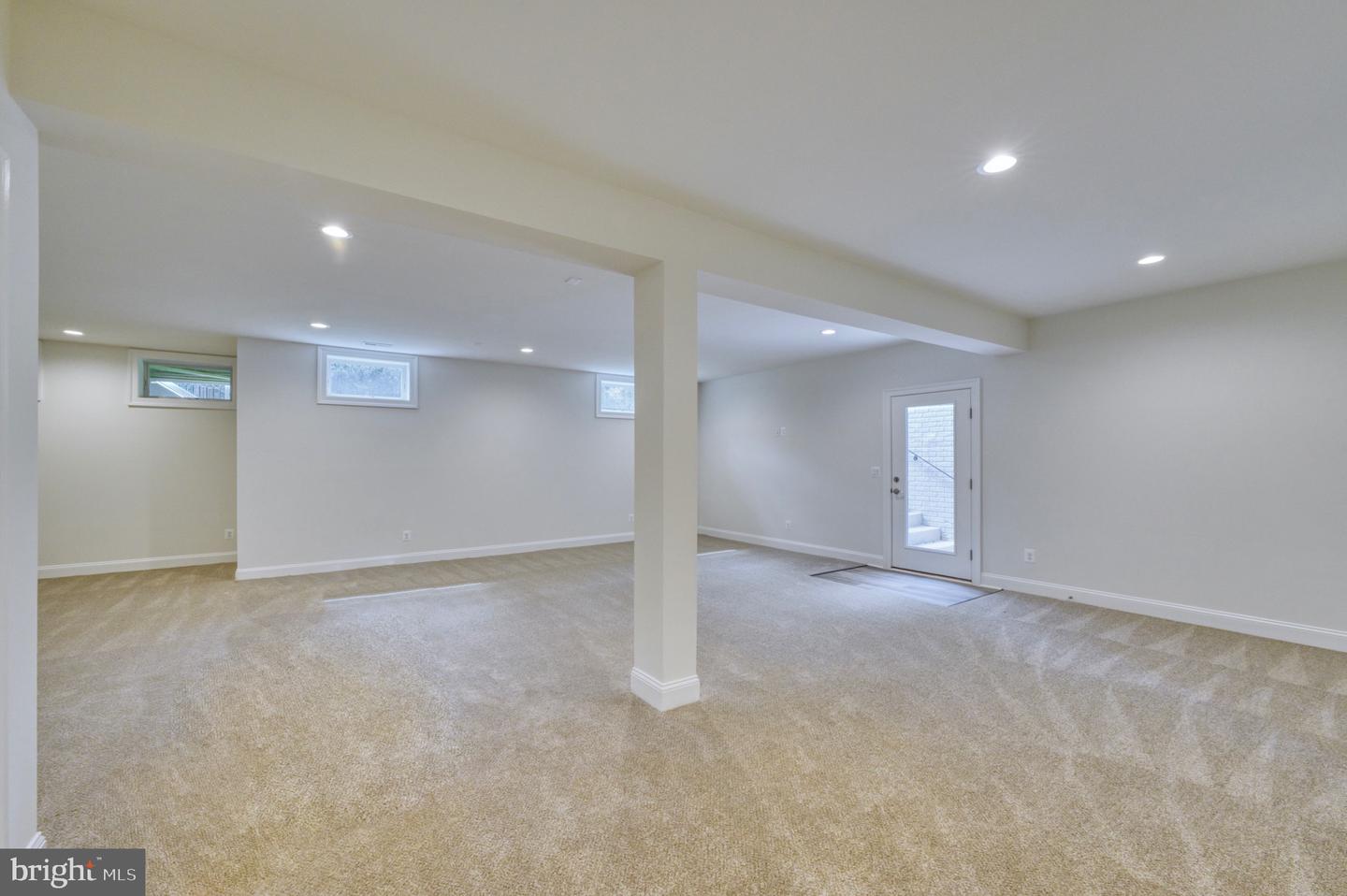 1837 RUPERT ST, MCLEAN, Virginia 22101, 7 Bedrooms Bedrooms, ,7 BathroomsBathrooms,Residential,For sale,1837 RUPERT ST,VAFX2228912 MLS # VAFX2228912