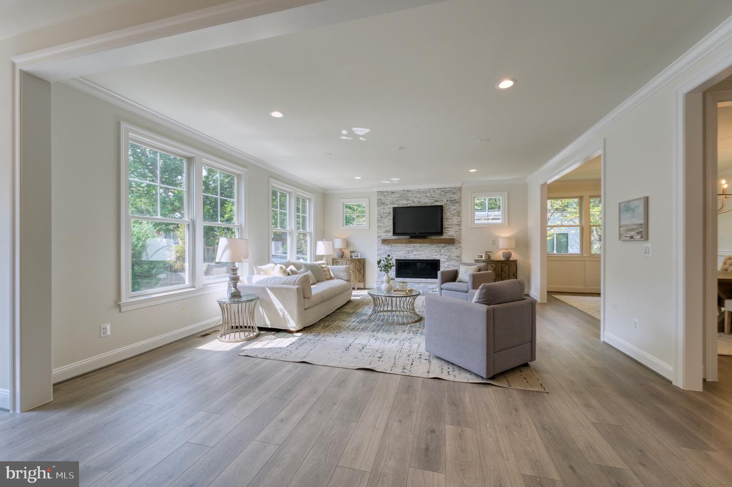 1837 RUPERT ST, MCLEAN, Virginia 22101, 7 Bedrooms Bedrooms, ,7 BathroomsBathrooms,Residential,For sale,1837 RUPERT ST,VAFX2228912 MLS # VAFX2228912