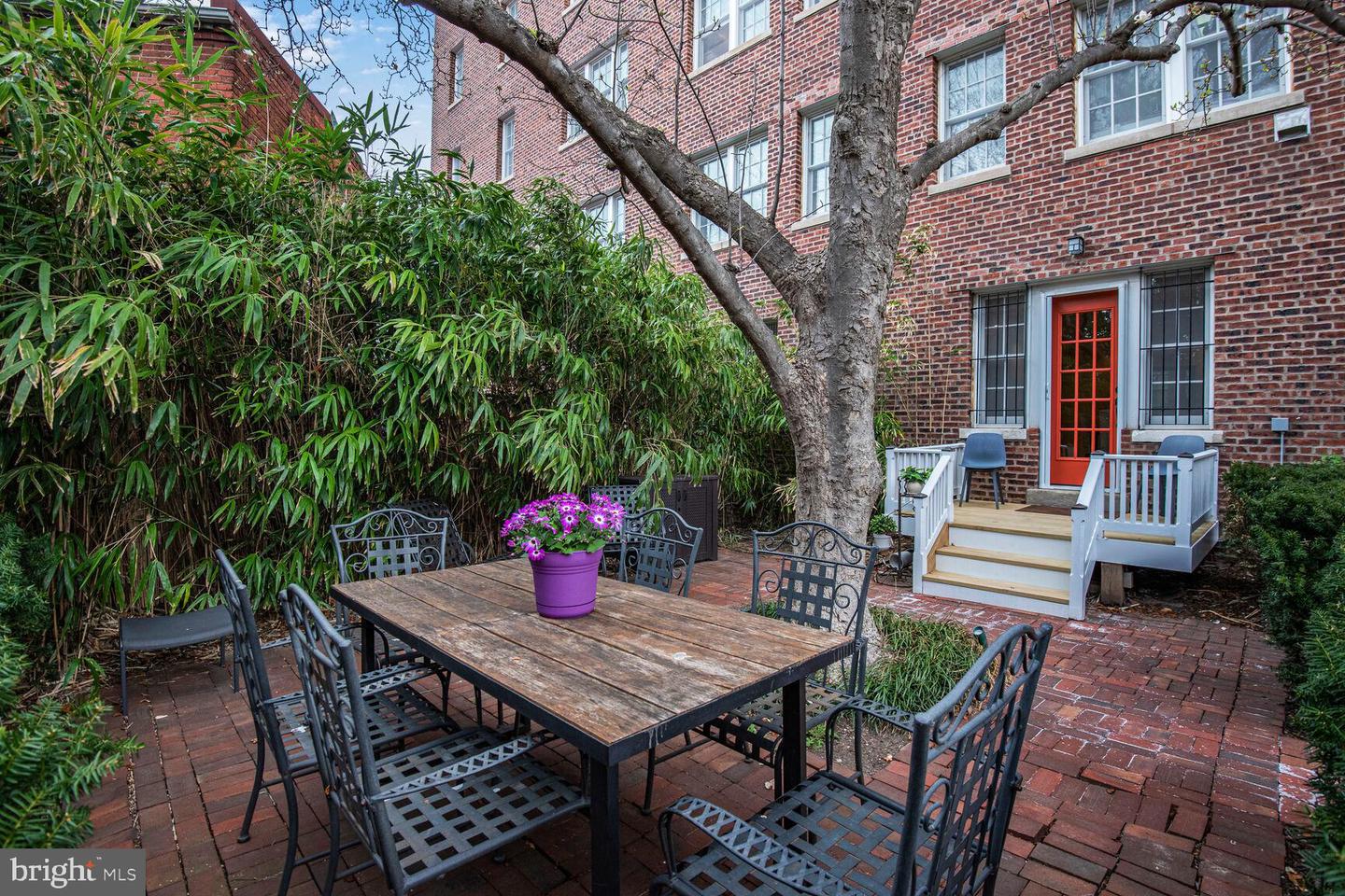 1661 CRESCENT PL NW #102, WASHINGTON, District Of Columbia 20009, 2 Bedrooms Bedrooms, ,2 BathroomsBathrooms,Residential,For sale,1661 CRESCENT PL NW #102,DCDC2192568 MLS # DCDC2192568