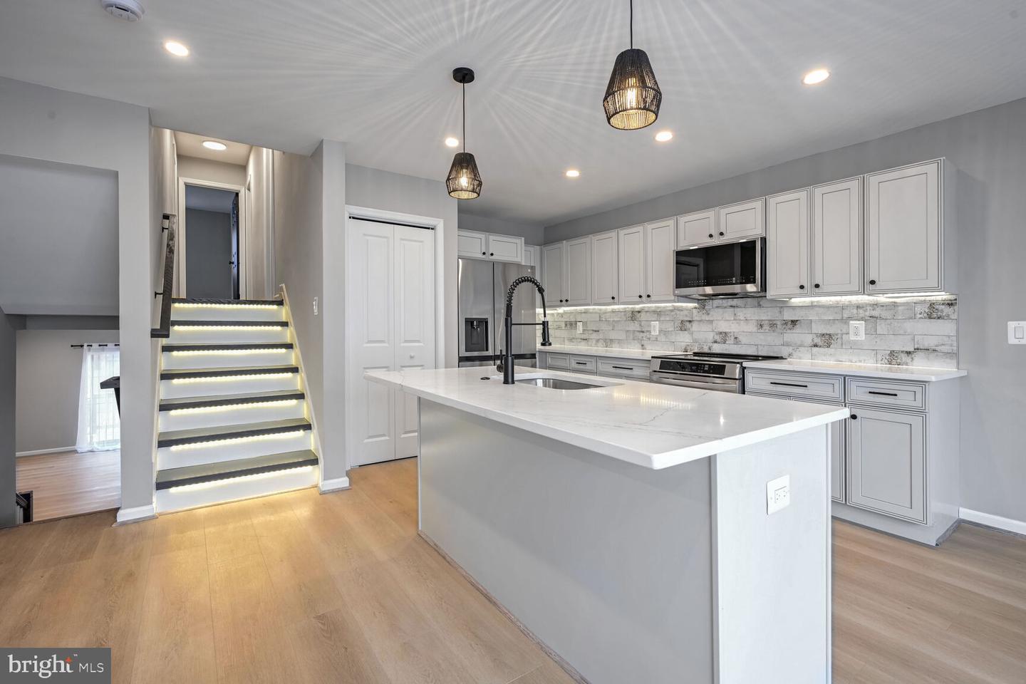 5102 CALL PL SE, WASHINGTON, District Of Columbia 20019, 4 Bedrooms Bedrooms, ,2 BathroomsBathrooms,Residential,For sale,5102 CALL PL SE,DCDC2192454 MLS # DCDC2192454