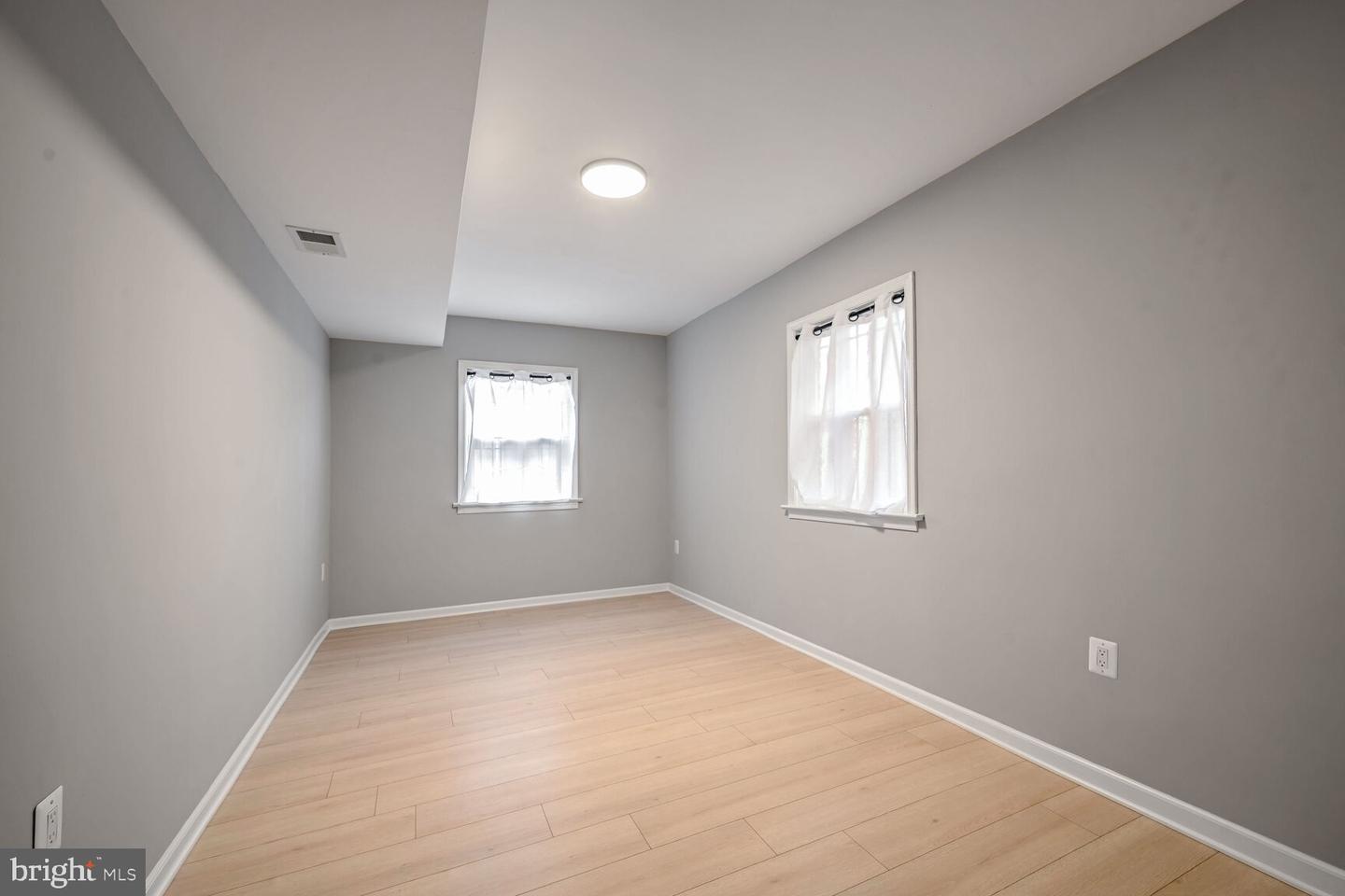 5102 CALL PL SE, WASHINGTON, District Of Columbia 20019, 4 Bedrooms Bedrooms, ,2 BathroomsBathrooms,Residential,For sale,5102 CALL PL SE,DCDC2192454 MLS # DCDC2192454