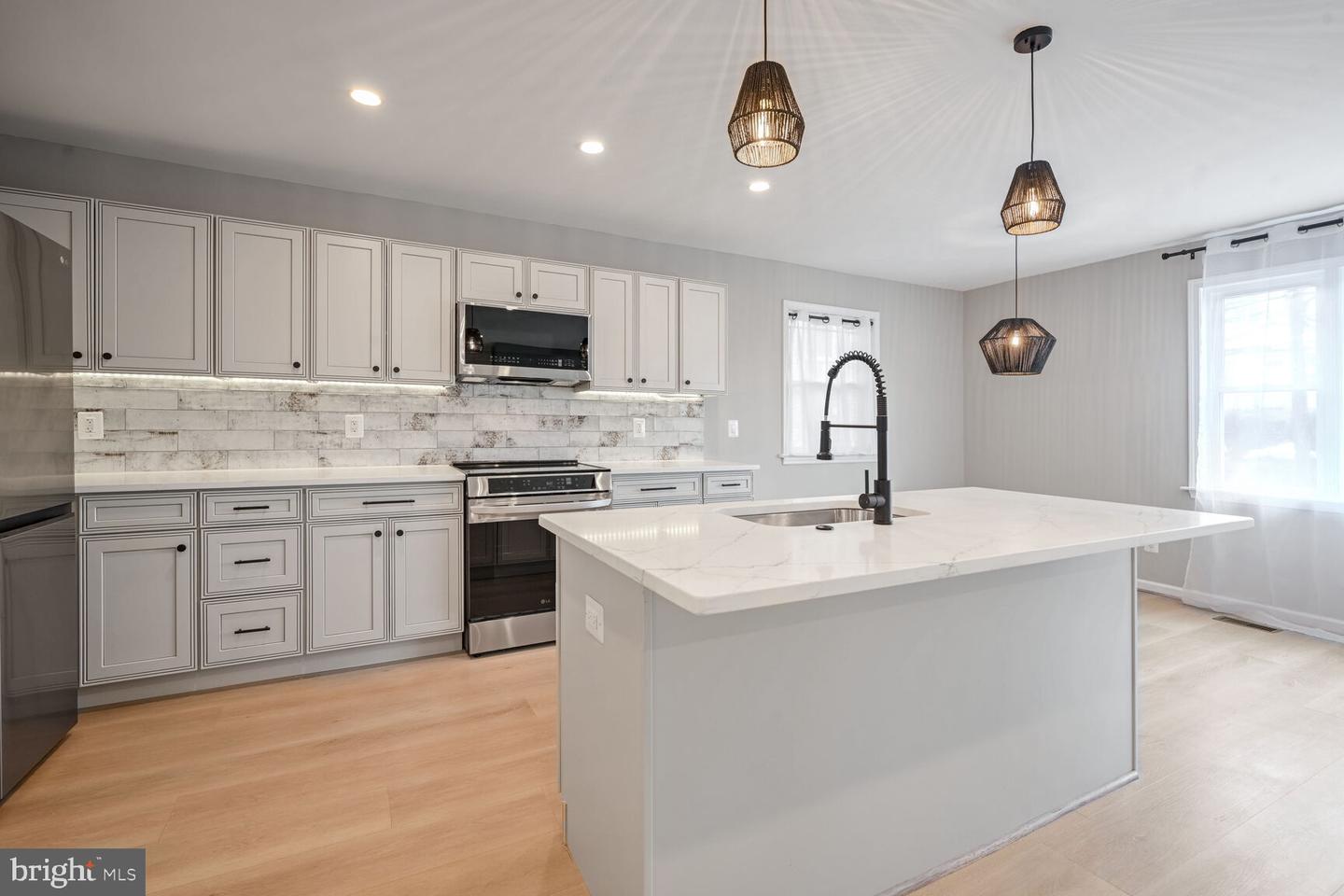 5102 CALL PL SE, WASHINGTON, District Of Columbia 20019, 4 Bedrooms Bedrooms, ,2 BathroomsBathrooms,Residential,For sale,5102 CALL PL SE,DCDC2192454 MLS # DCDC2192454