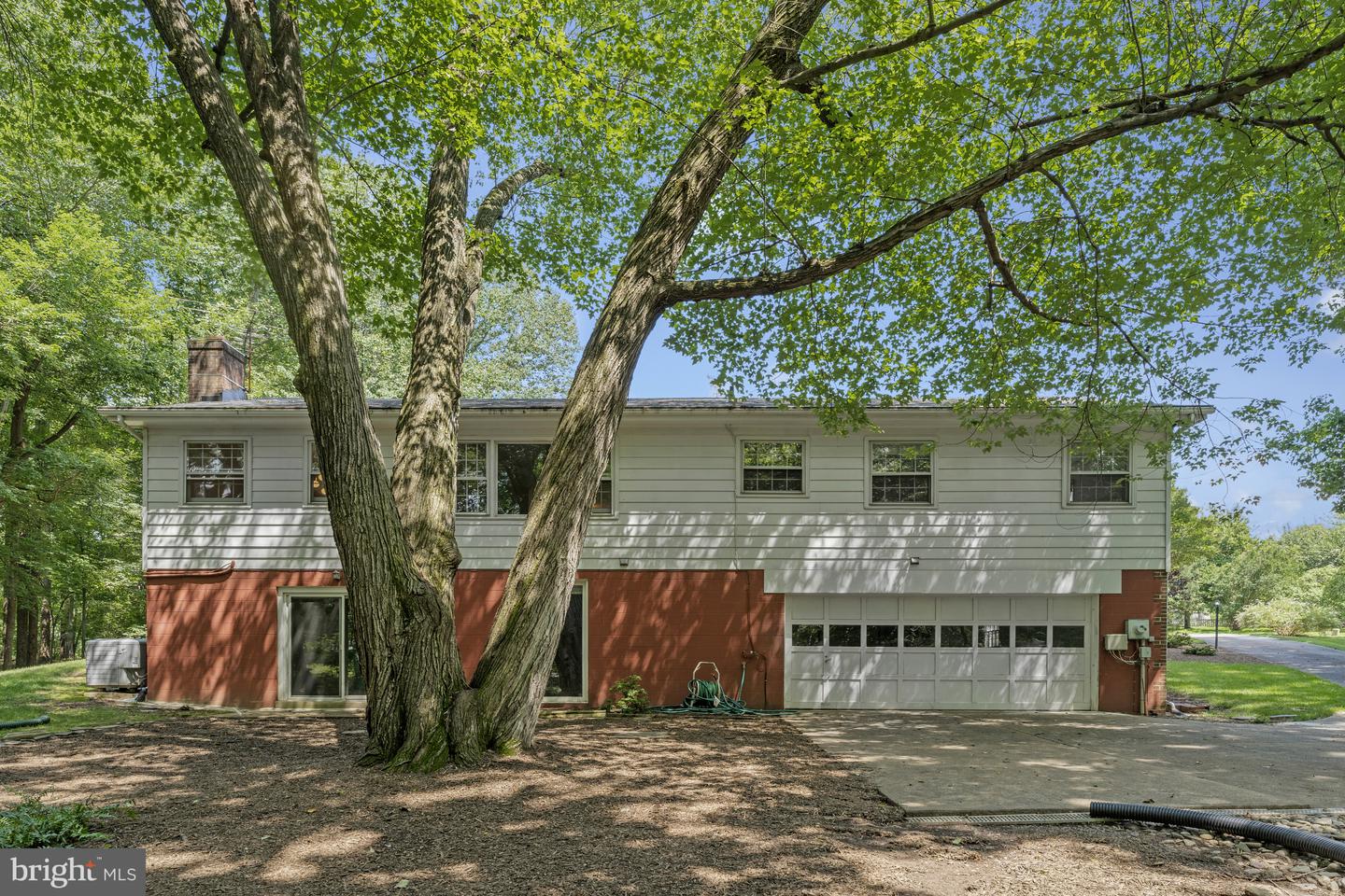 3142 SEARSMONT PL, HERNDON, Virginia 20171, 3 Bedrooms Bedrooms, ,2 BathroomsBathrooms,Residential,For sale,3142 SEARSMONT PL,VAFX2231006 MLS # VAFX2231006