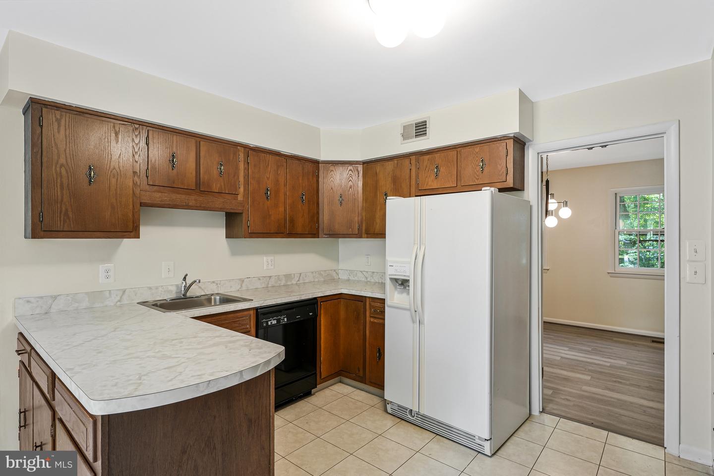 3142 SEARSMONT PL, HERNDON, Virginia 20171, 3 Bedrooms Bedrooms, ,2 BathroomsBathrooms,Residential,For sale,3142 SEARSMONT PL,VAFX2231006 MLS # VAFX2231006