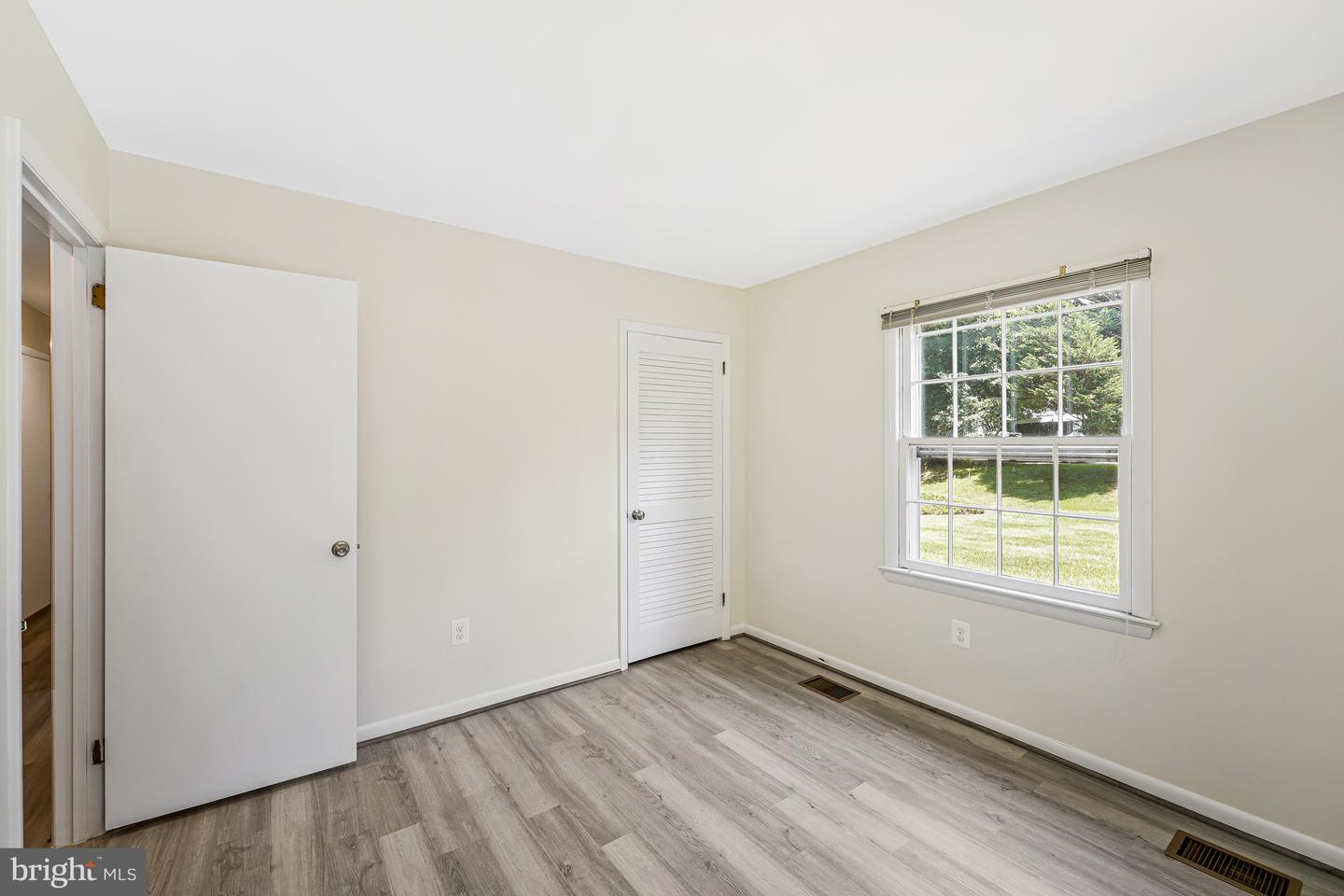 3142 SEARSMONT PL, HERNDON, Virginia 20171, 3 Bedrooms Bedrooms, ,2 BathroomsBathrooms,Residential,For sale,3142 SEARSMONT PL,VAFX2231006 MLS # VAFX2231006