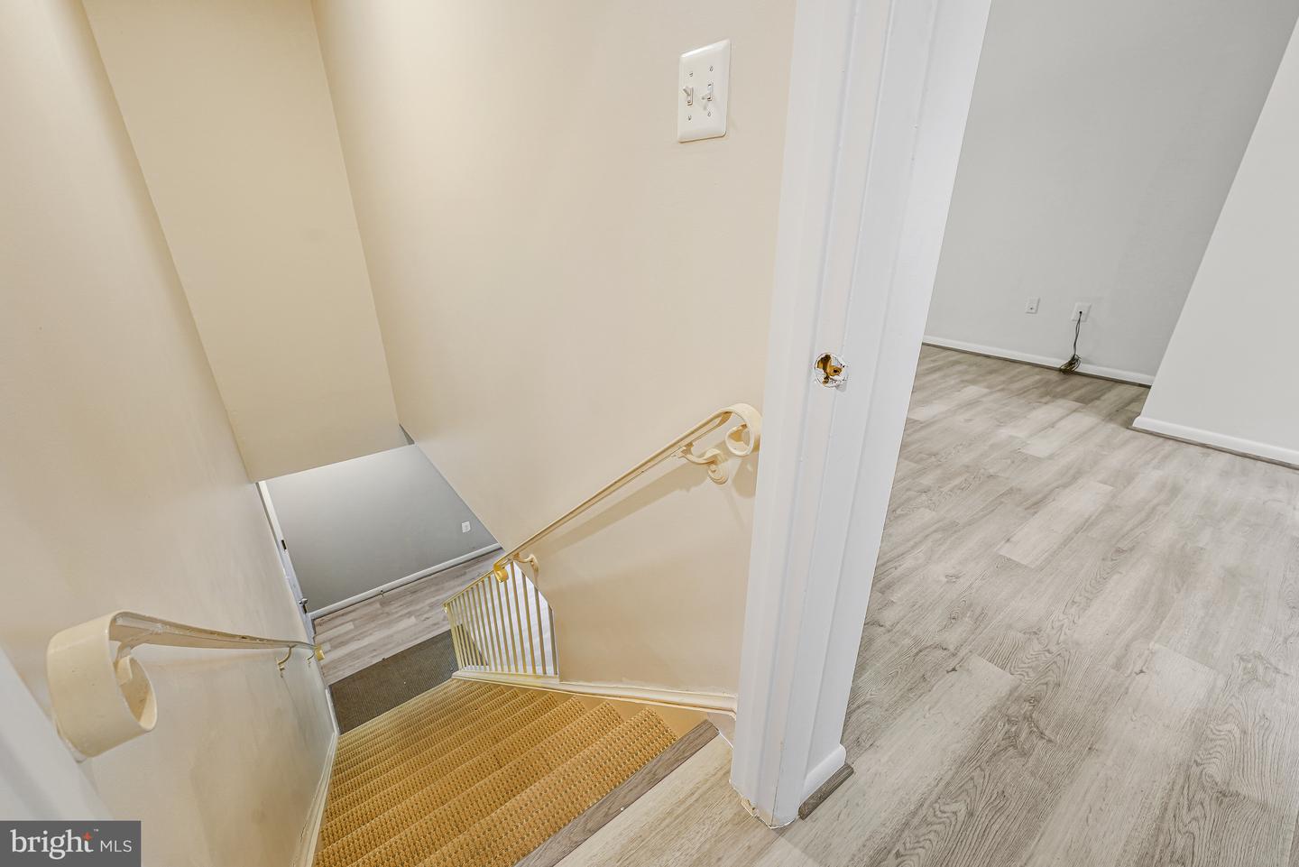3142 SEARSMONT PL, HERNDON, Virginia 20171, 3 Bedrooms Bedrooms, ,2 BathroomsBathrooms,Residential,For sale,3142 SEARSMONT PL,VAFX2231006 MLS # VAFX2231006