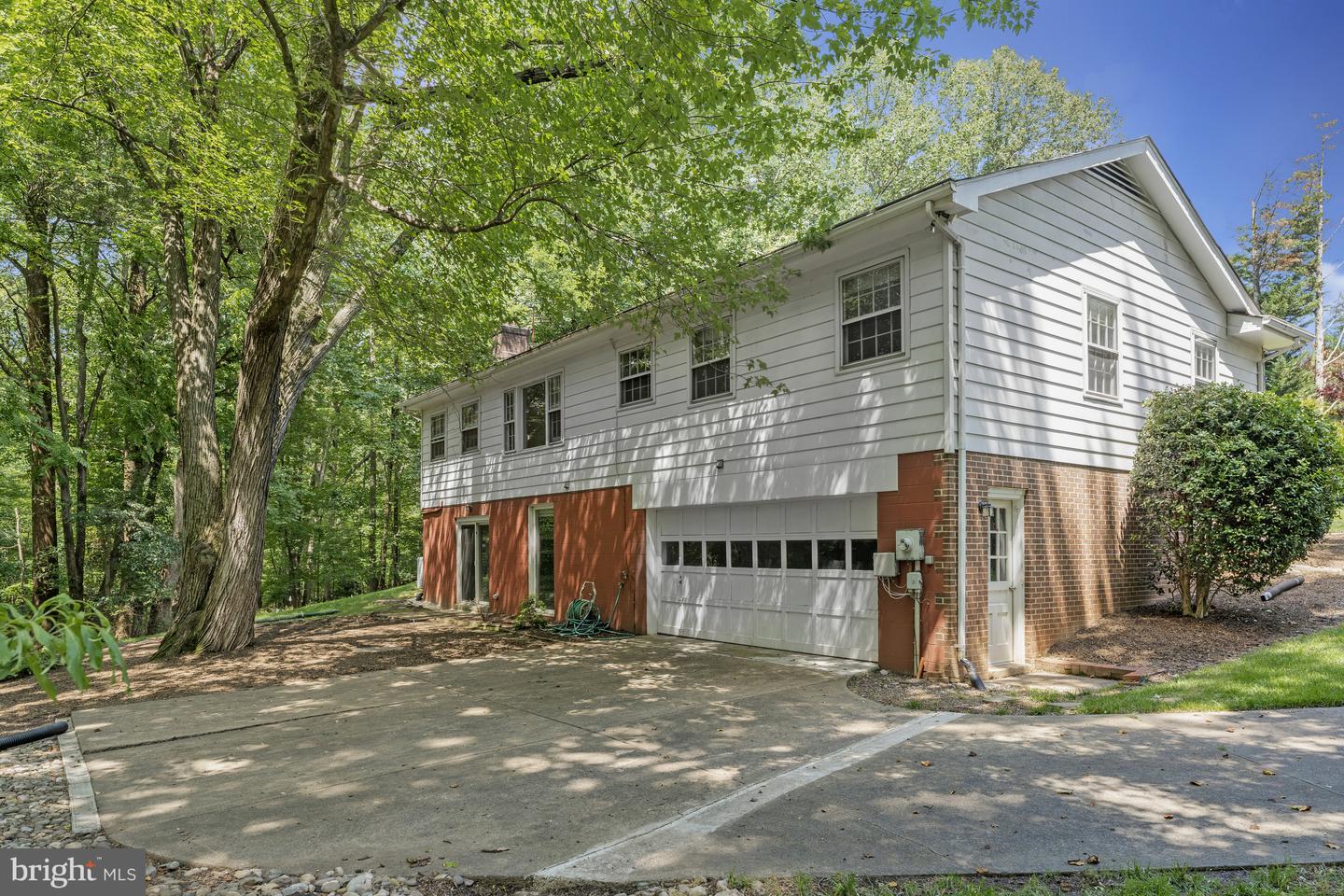 3142 SEARSMONT PL, HERNDON, Virginia 20171, 3 Bedrooms Bedrooms, ,2 BathroomsBathrooms,Residential,For sale,3142 SEARSMONT PL,VAFX2231006 MLS # VAFX2231006