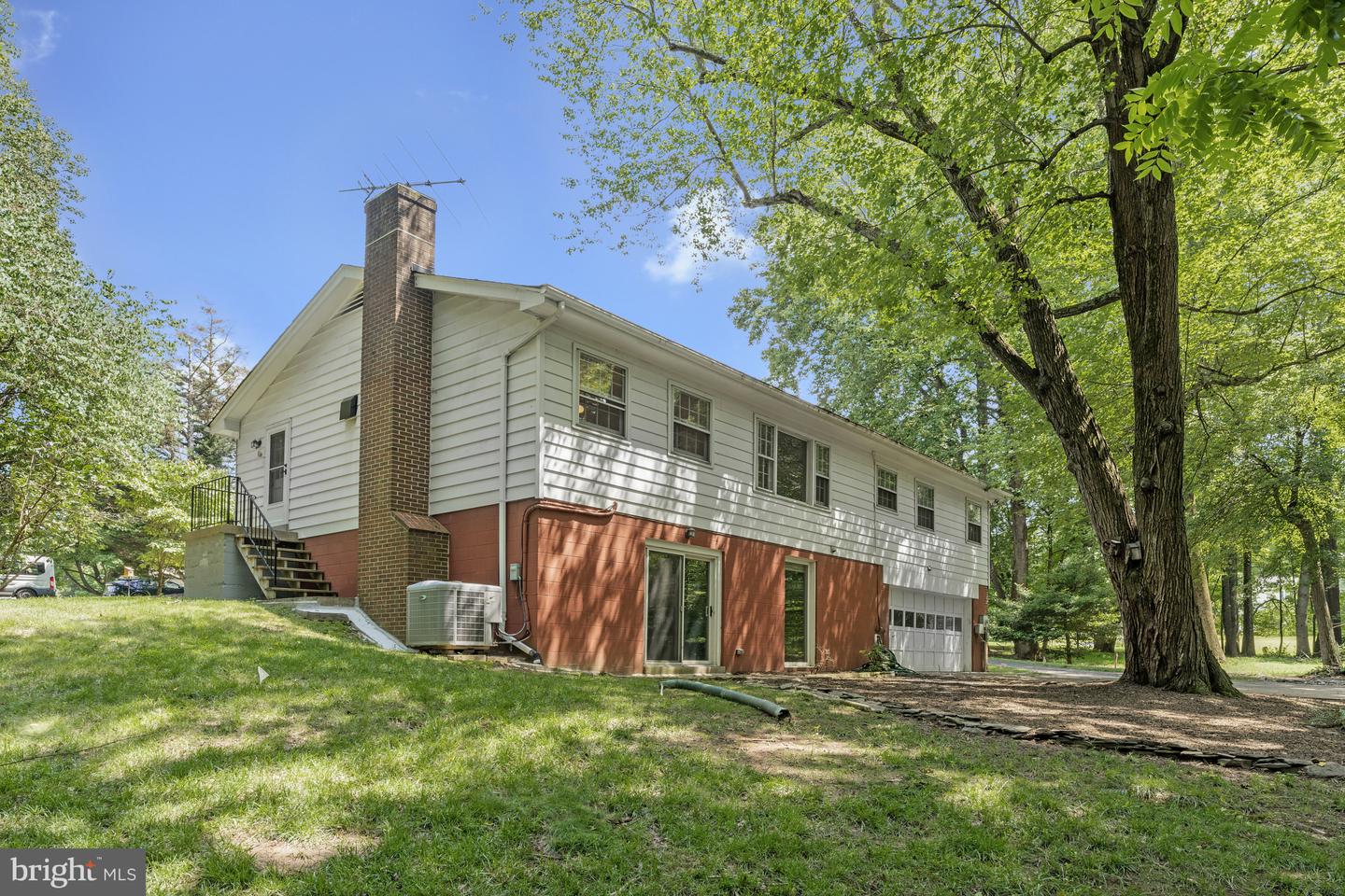 3142 SEARSMONT PL, HERNDON, Virginia 20171, 3 Bedrooms Bedrooms, ,2 BathroomsBathrooms,Residential,For sale,3142 SEARSMONT PL,VAFX2231006 MLS # VAFX2231006