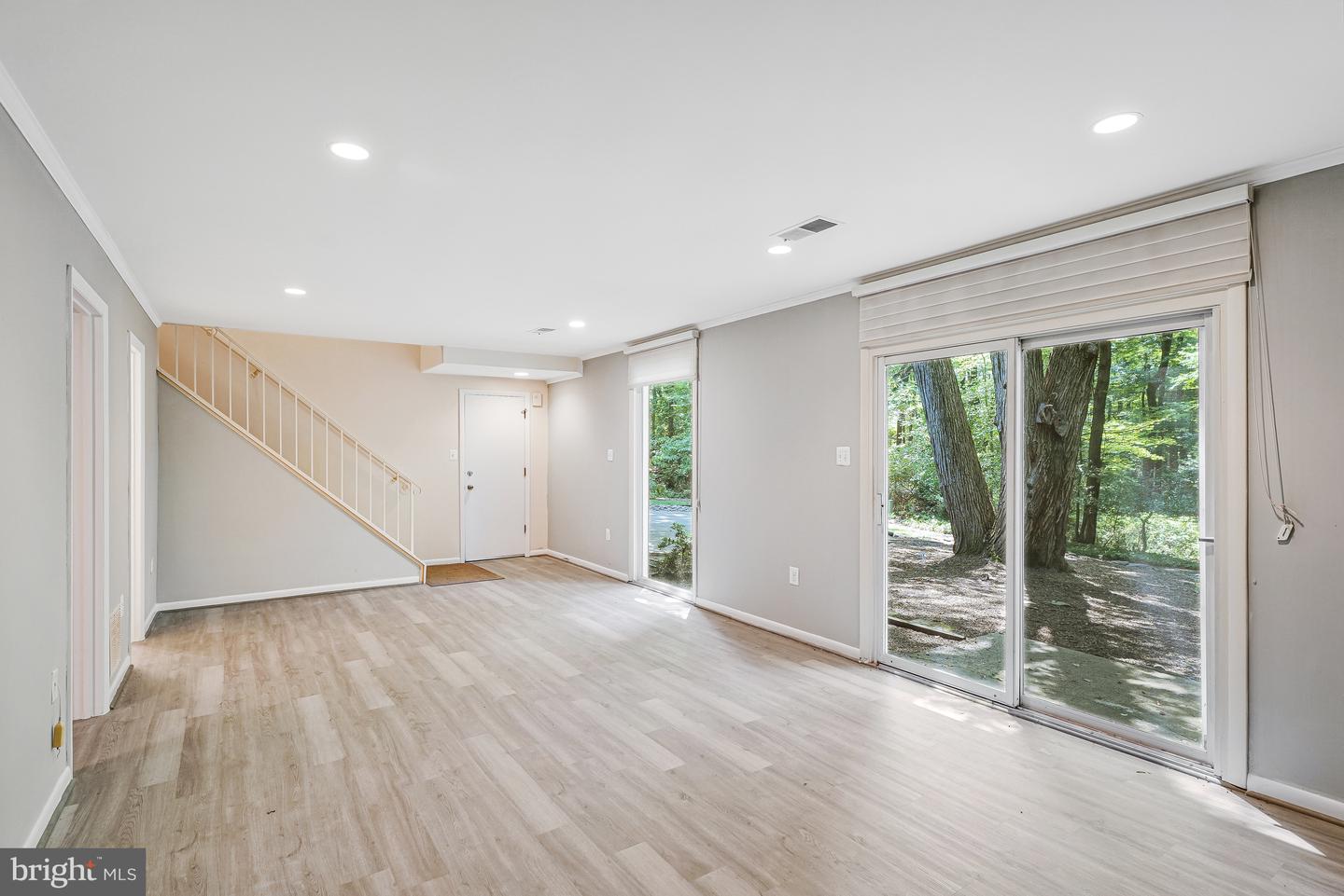 3142 SEARSMONT PL, HERNDON, Virginia 20171, 3 Bedrooms Bedrooms, ,2 BathroomsBathrooms,Residential,For sale,3142 SEARSMONT PL,VAFX2231006 MLS # VAFX2231006