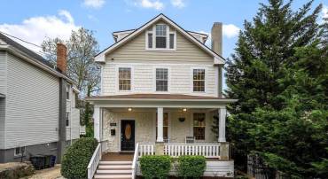 2925 SOUTH DAKOTA AVE NE, WASHINGTON, District Of Columbia 20018, 5 Bedrooms Bedrooms, ,4 BathroomsBathrooms,Residential,For sale,2925 SOUTH DAKOTA AVE NE,DCDC2196912 MLS # DCDC2196912