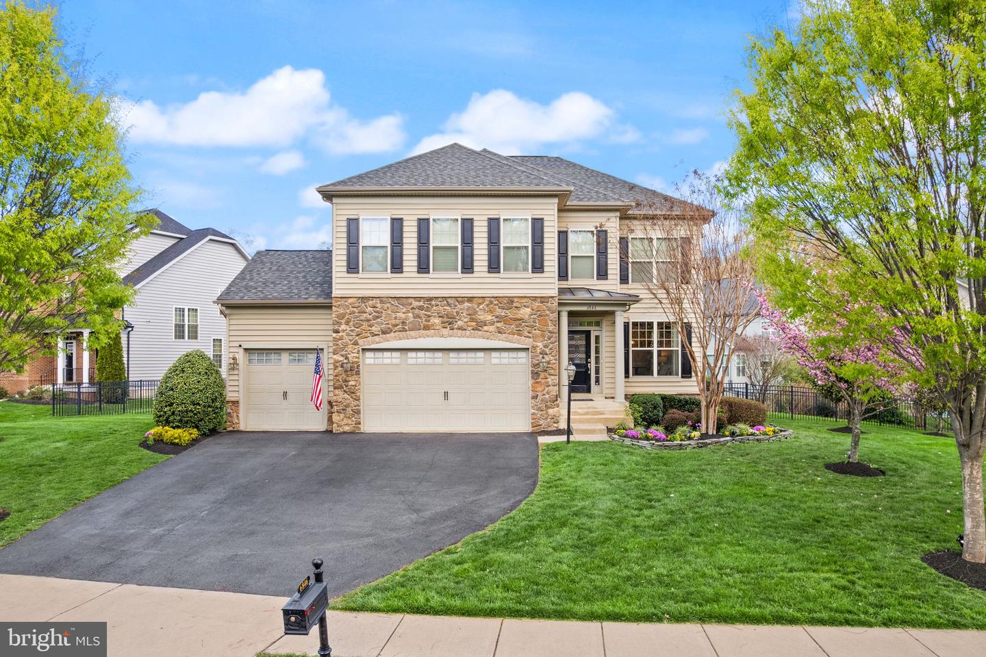 6846 NOYES AVE, HAYMARKET, Virginia 20169, 5 Bedrooms Bedrooms, ,4 BathroomsBathrooms,Residential,For sale,6846 NOYES AVE,VAPW2092184 MLS # VAPW2092184