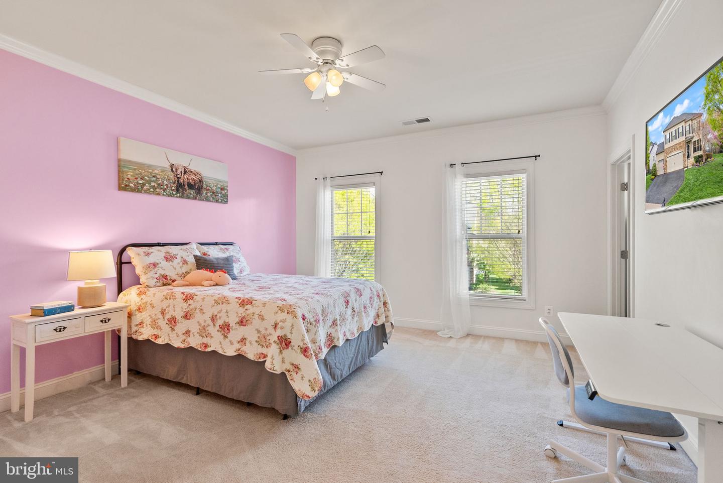6846 NOYES AVE, HAYMARKET, Virginia 20169, 5 Bedrooms Bedrooms, ,4 BathroomsBathrooms,Residential,For sale,6846 NOYES AVE,VAPW2092184 MLS # VAPW2092184