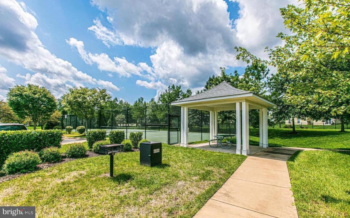 6846 NOYES AVE, HAYMARKET, Virginia 20169, 5 Bedrooms Bedrooms, ,4 BathroomsBathrooms,Residential,For sale,6846 NOYES AVE,VAPW2092184 MLS # VAPW2092184