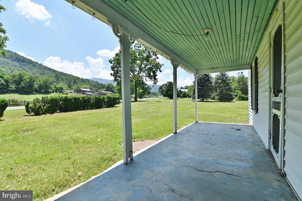 3150 IDA RD, LURAY, Virginia 22835, 3 Bedrooms Bedrooms, ,1 BathroomBathrooms,Residential,3150 IDA RD,VAPA2005050 MLS # VAPA2005050