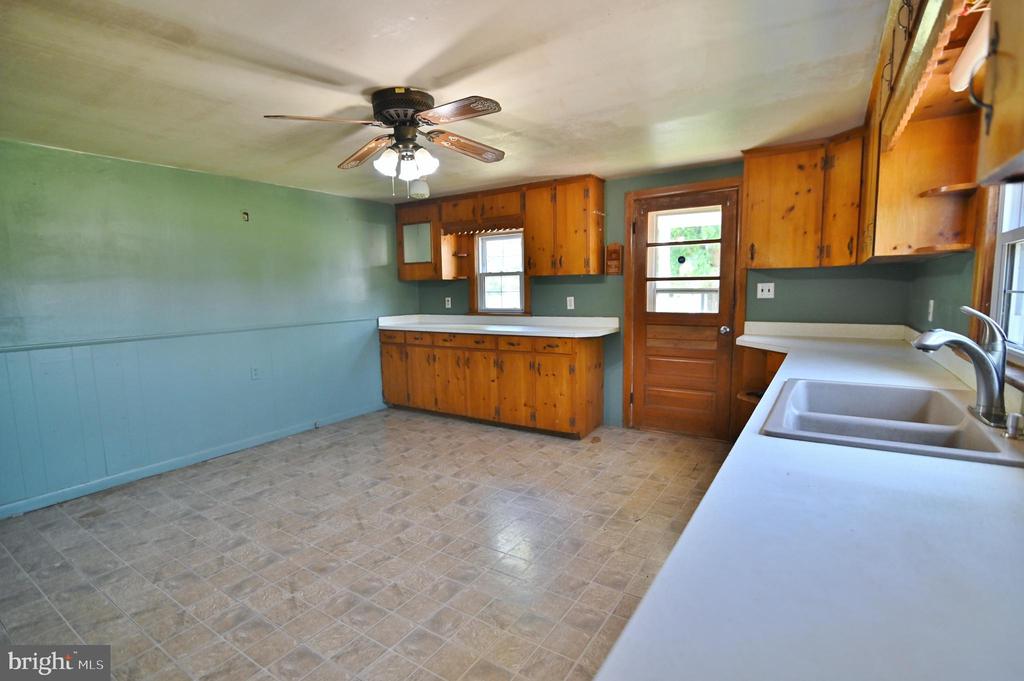 3150 IDA RD, LURAY, Virginia 22835, 3 Bedrooms Bedrooms, ,1 BathroomBathrooms,Residential,3150 IDA RD,VAPA2005050 MLS # VAPA2005050