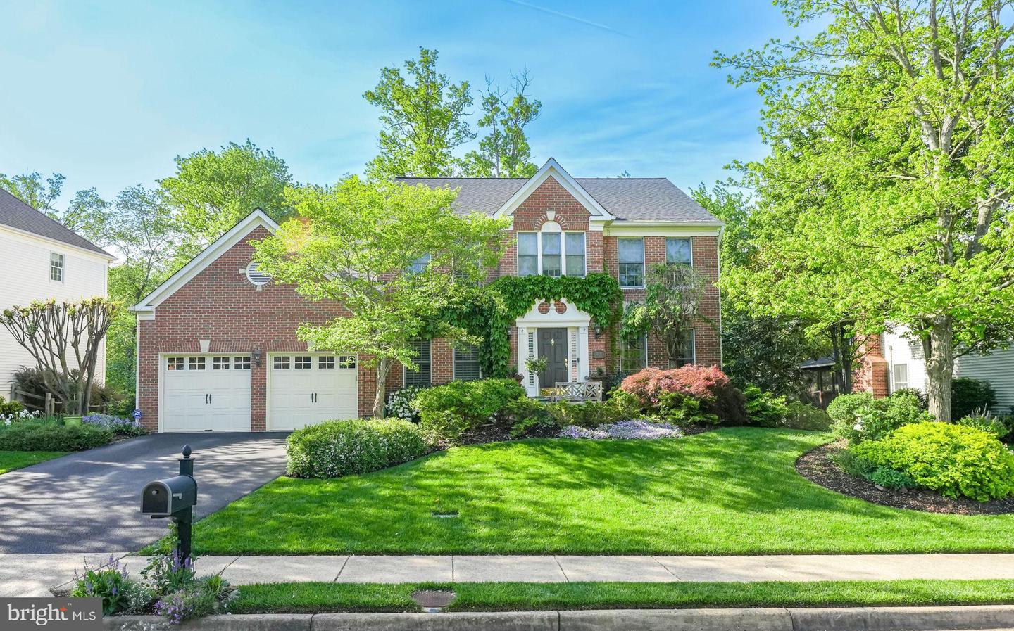 13757 LAUREL ROCK DR, CLIFTON, Virginia 20124, 5 Bedrooms Bedrooms, ,3 BathroomsBathrooms,Residential,For sale,13757 LAUREL ROCK DR,VAFX2238748 MLS # VAFX2238748