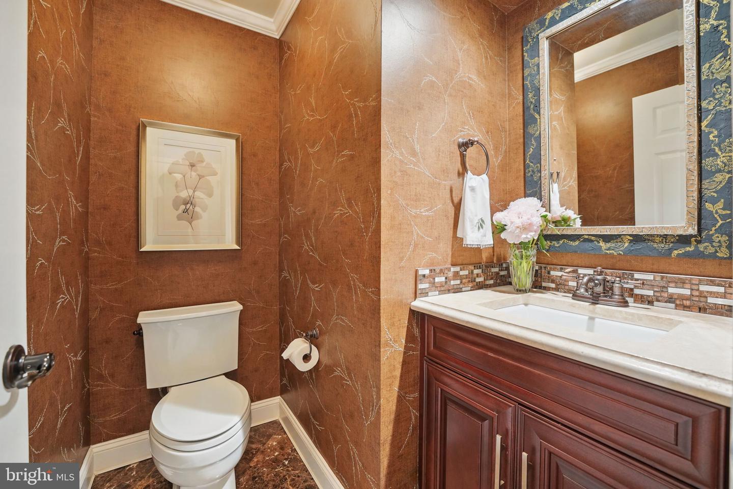 13757 LAUREL ROCK DR, CLIFTON, Virginia 20124, 5 Bedrooms Bedrooms, ,3 BathroomsBathrooms,Residential,For sale,13757 LAUREL ROCK DR,VAFX2238748 MLS # VAFX2238748