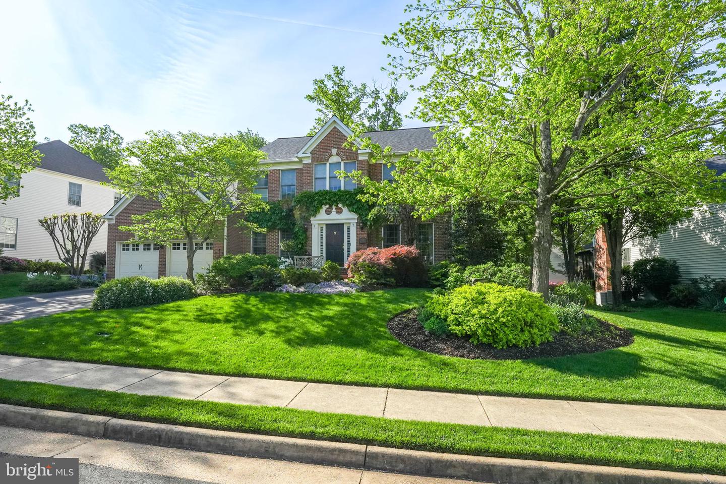 13757 LAUREL ROCK DR, CLIFTON, Virginia 20124, 5 Bedrooms Bedrooms, ,3 BathroomsBathrooms,Residential,For sale,13757 LAUREL ROCK DR,VAFX2238748 MLS # VAFX2238748