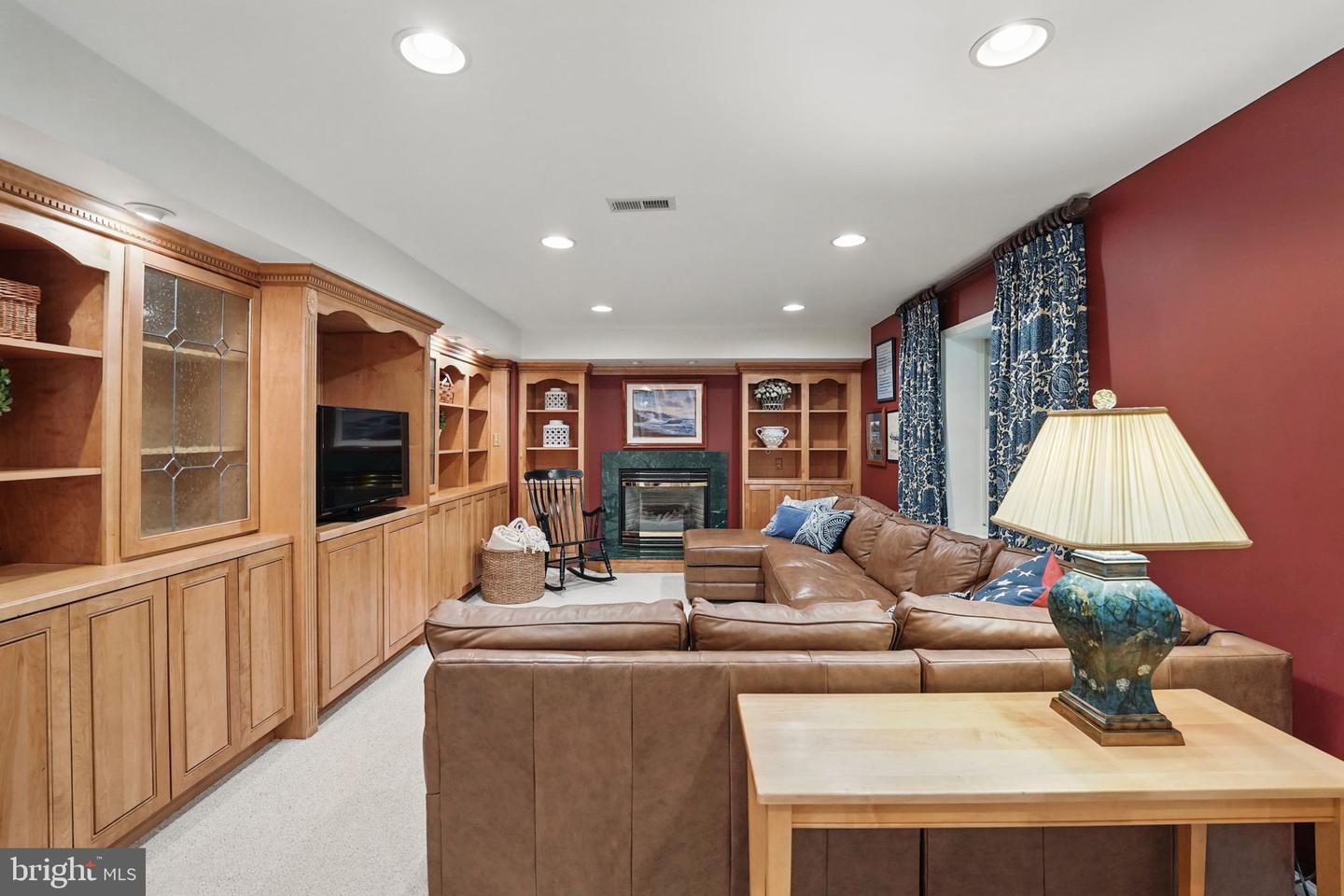 13757 LAUREL ROCK DR, CLIFTON, Virginia 20124, 5 Bedrooms Bedrooms, ,3 BathroomsBathrooms,Residential,For sale,13757 LAUREL ROCK DR,VAFX2238748 MLS # VAFX2238748