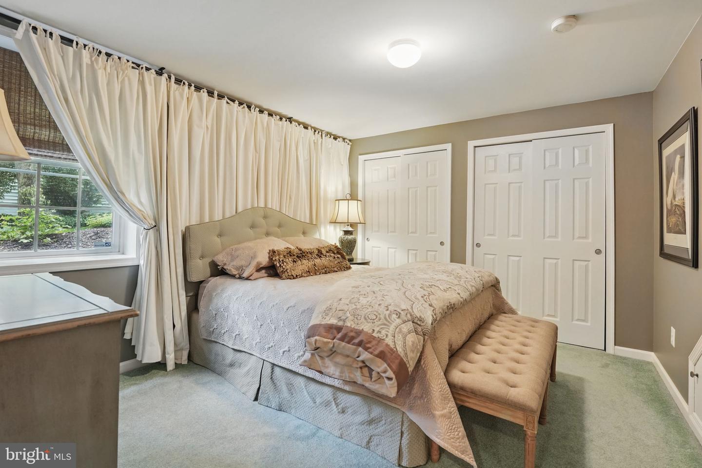 13757 LAUREL ROCK DR, CLIFTON, Virginia 20124, 5 Bedrooms Bedrooms, ,3 BathroomsBathrooms,Residential,For sale,13757 LAUREL ROCK DR,VAFX2238748 MLS # VAFX2238748