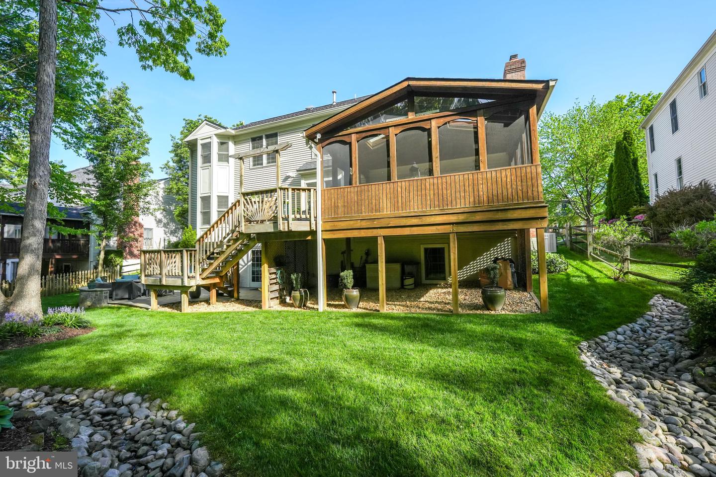 13757 LAUREL ROCK DR, CLIFTON, Virginia 20124, 5 Bedrooms Bedrooms, ,3 BathroomsBathrooms,Residential,For sale,13757 LAUREL ROCK DR,VAFX2238748 MLS # VAFX2238748