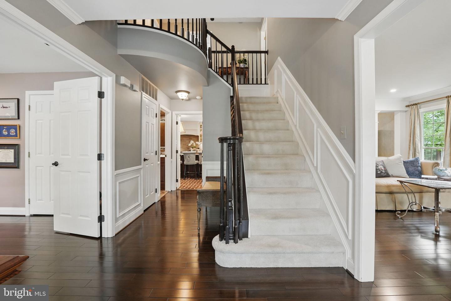 13757 LAUREL ROCK DR, CLIFTON, Virginia 20124, 5 Bedrooms Bedrooms, ,3 BathroomsBathrooms,Residential,For sale,13757 LAUREL ROCK DR,VAFX2238748 MLS # VAFX2238748