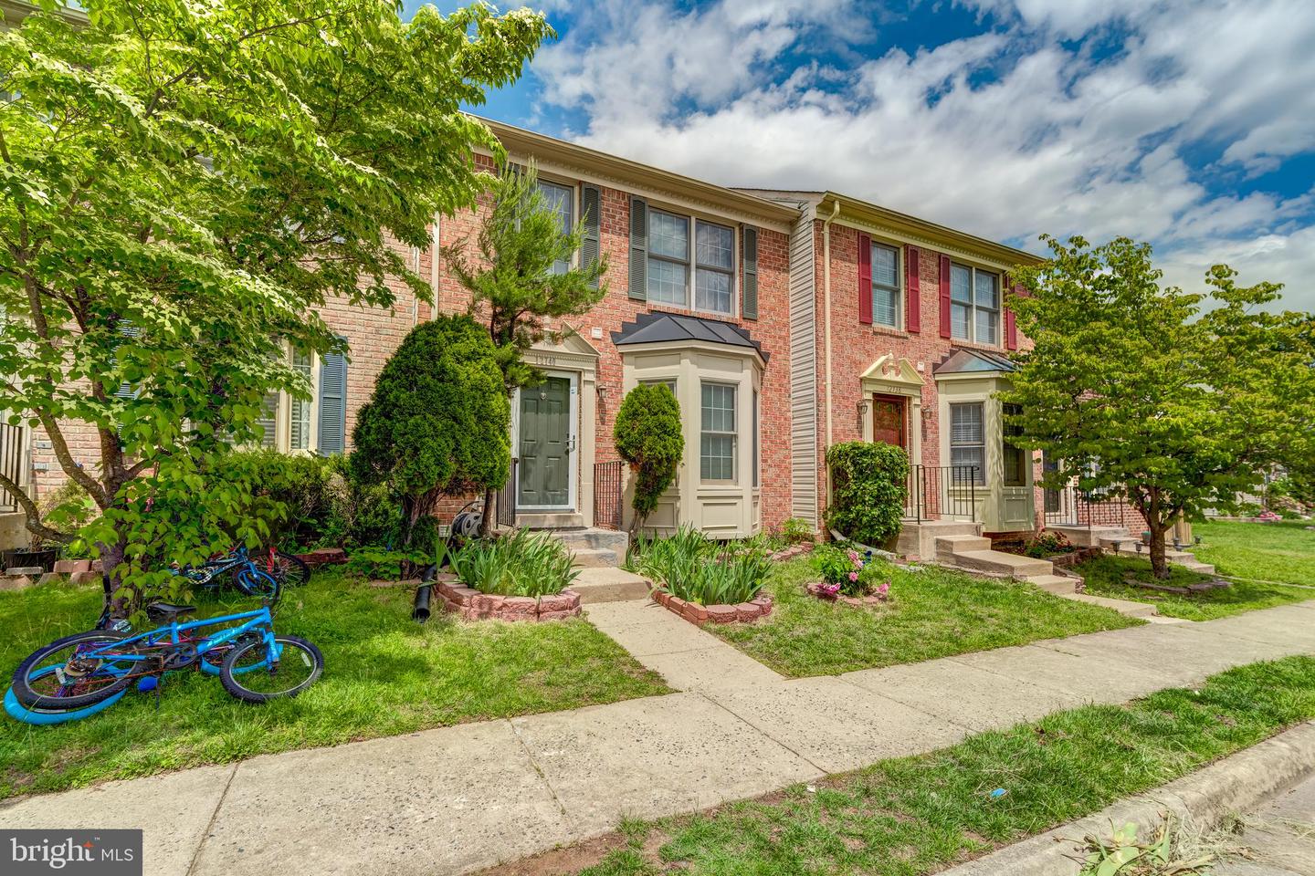 12740 BOMBAY WAY, WOODBRIDGE, Virginia 22192, 4 Bedrooms Bedrooms, ,3 BathroomsBathrooms,Residential,For sale,12740 BOMBAY WAY,VAPW2094170 MLS # VAPW2094170
