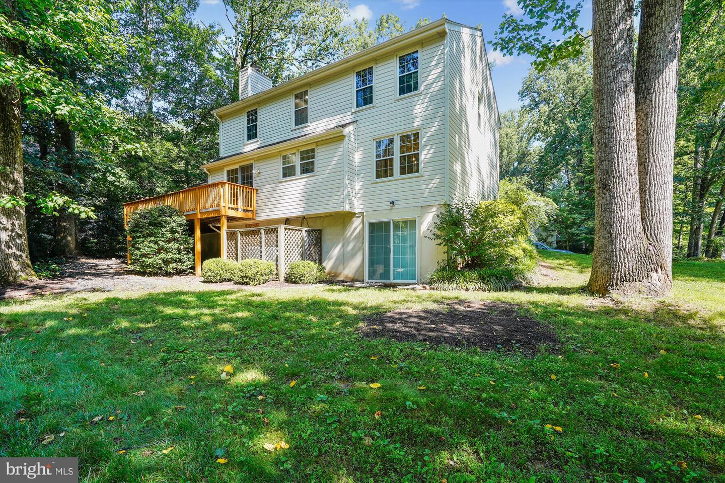5938 NEW ENGLAND WOODS DR, BURKE, Virginia 22015, 4 Bedrooms Bedrooms, ,2 BathroomsBathrooms,Residential,For sale,5938 NEW ENGLAND WOODS DR,VAFX2240778 MLS # VAFX2240778