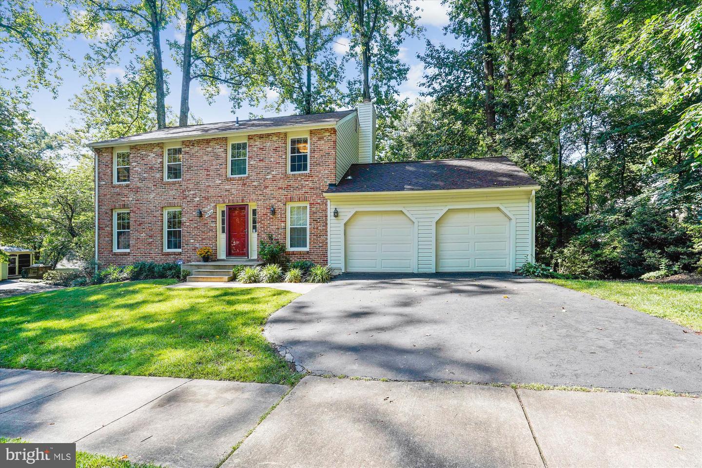 5938 NEW ENGLAND WOODS DR, BURKE, Virginia 22015, 4 Bedrooms Bedrooms, ,2 BathroomsBathrooms,Residential,For sale,5938 NEW ENGLAND WOODS DR,VAFX2240778 MLS # VAFX2240778