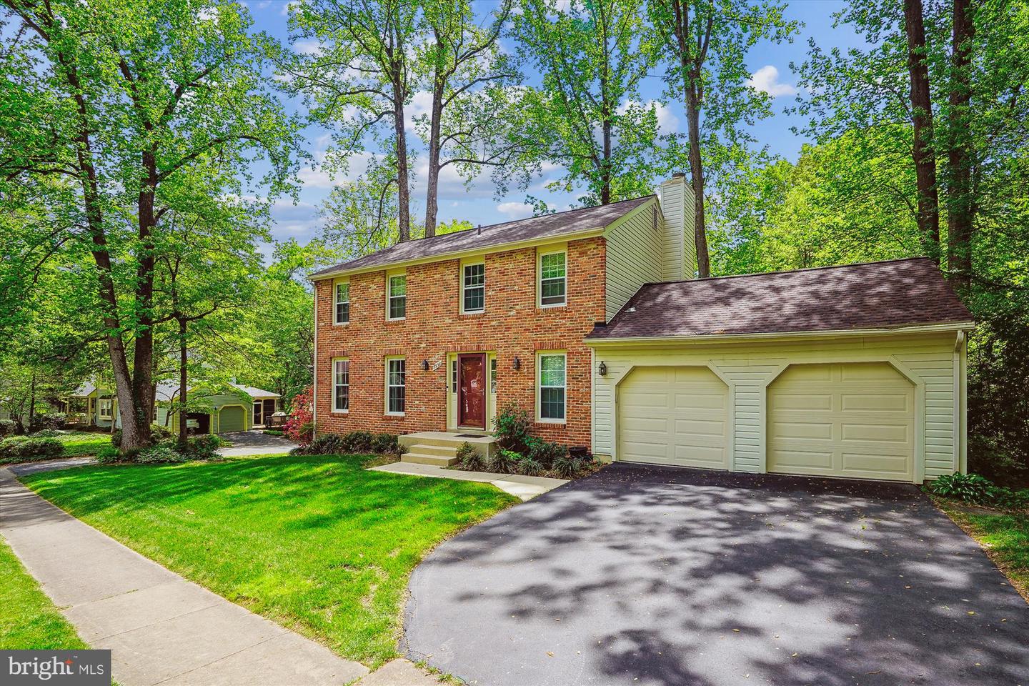 5938 NEW ENGLAND WOODS DR, BURKE, Virginia 22015, 4 Bedrooms Bedrooms, ,2 BathroomsBathrooms,Residential,For sale,5938 NEW ENGLAND WOODS DR,VAFX2240778 MLS # VAFX2240778