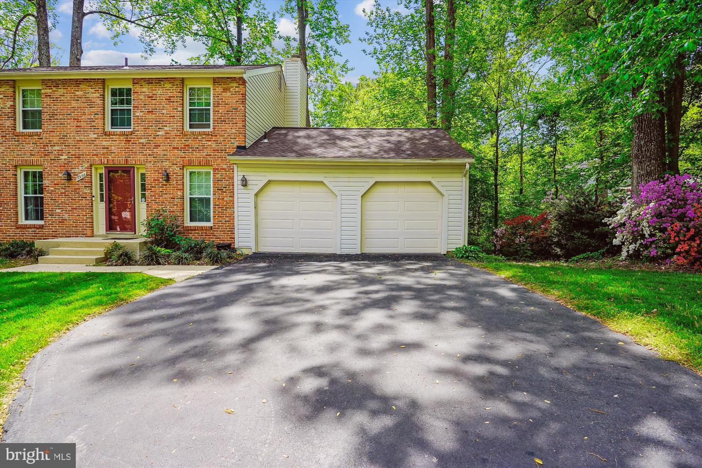 5938 NEW ENGLAND WOODS DR, BURKE, Virginia 22015, 4 Bedrooms Bedrooms, ,2 BathroomsBathrooms,Residential,For sale,5938 NEW ENGLAND WOODS DR,VAFX2240778 MLS # VAFX2240778