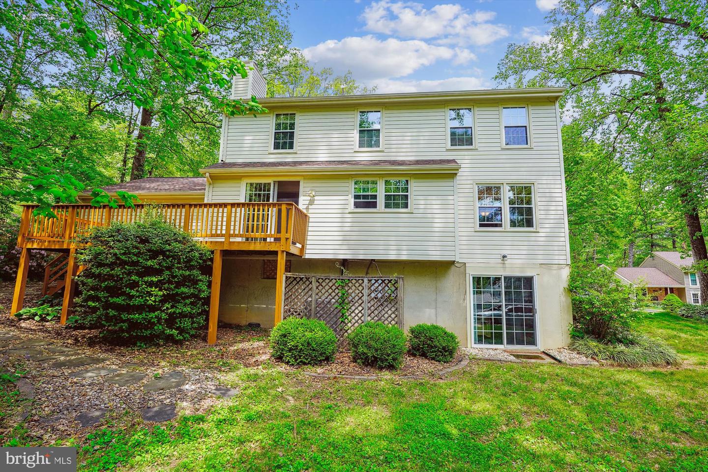 5938 NEW ENGLAND WOODS DR, BURKE, Virginia 22015, 4 Bedrooms Bedrooms, ,2 BathroomsBathrooms,Residential,For sale,5938 NEW ENGLAND WOODS DR,VAFX2240778 MLS # VAFX2240778