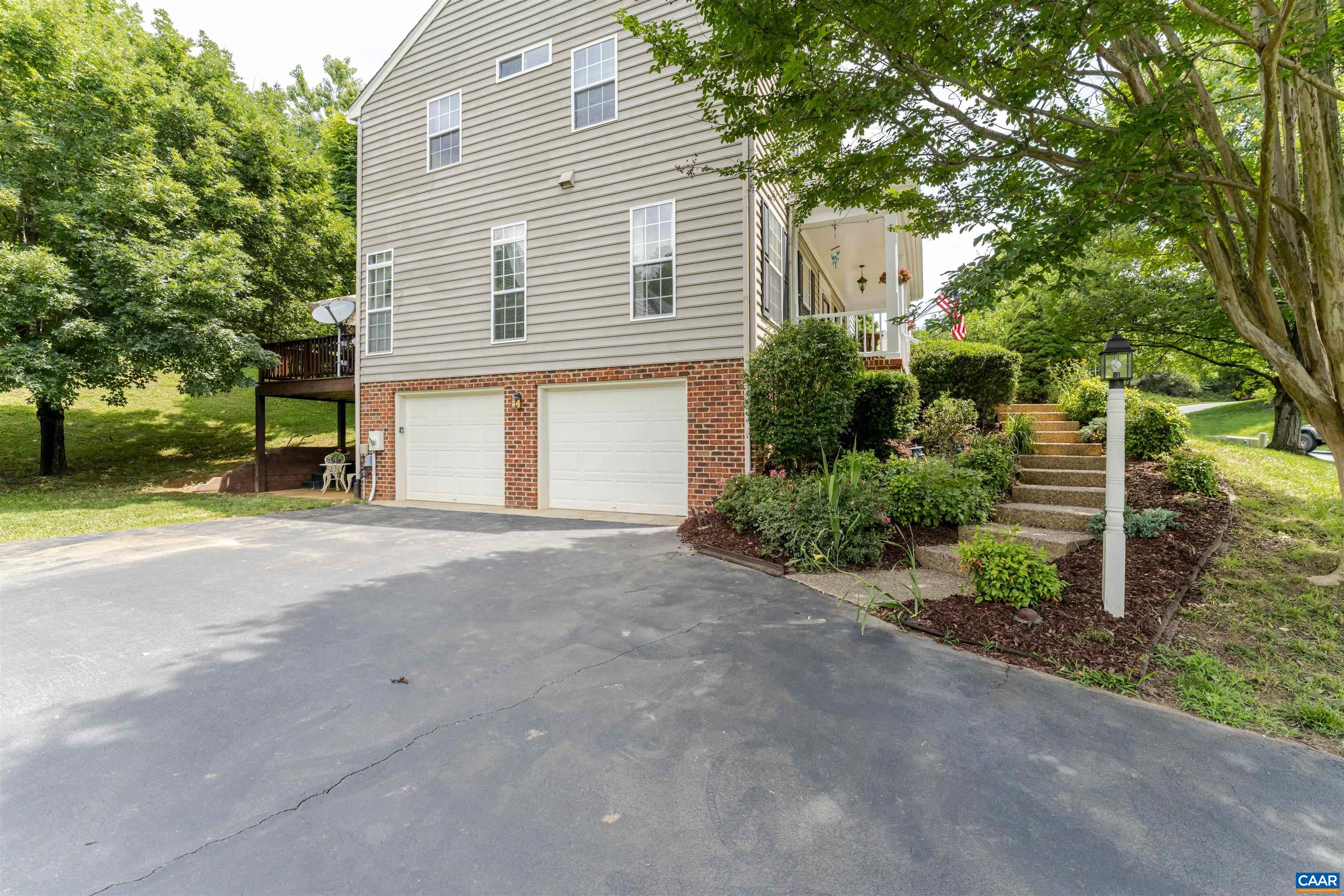 5031 CLEARFIELDS CT, CROZET, Virginia 22932, 4 Bedrooms Bedrooms, ,2 BathroomsBathrooms,Residential,5031 CLEARFIELDS CT,666271 MLS # 666271
