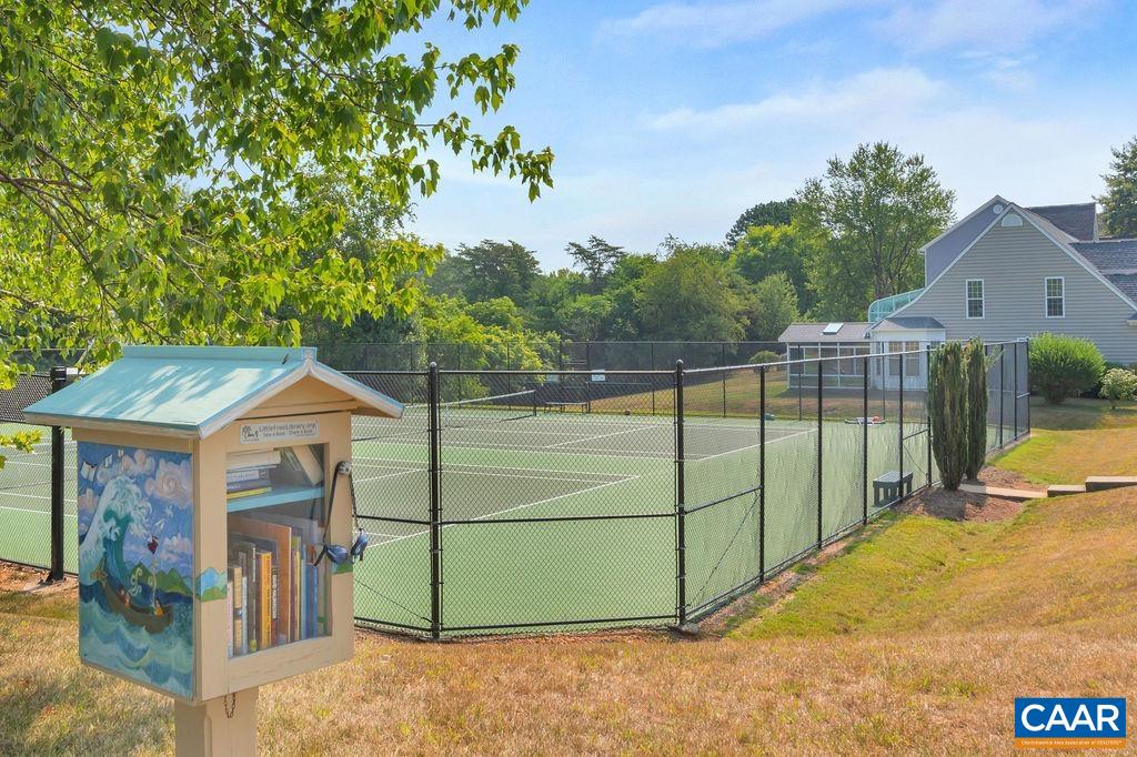 5031 CLEARFIELDS CT, CROZET, Virginia 22932, 4 Bedrooms Bedrooms, ,2 BathroomsBathrooms,Residential,5031 CLEARFIELDS CT,666271 MLS # 666271