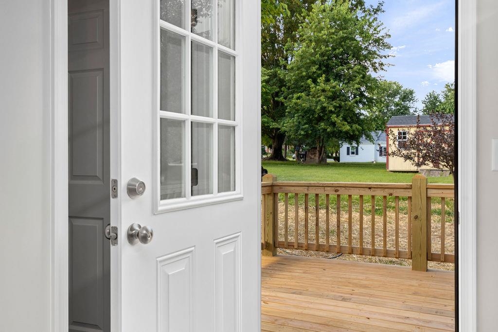 2149 CORTLAND ST, WAYNESBORO, Virginia 22980, 3 Bedrooms Bedrooms, ,2 BathroomsBathrooms,Residential,2149 CORTLAND ST,666272 MLS # 666272