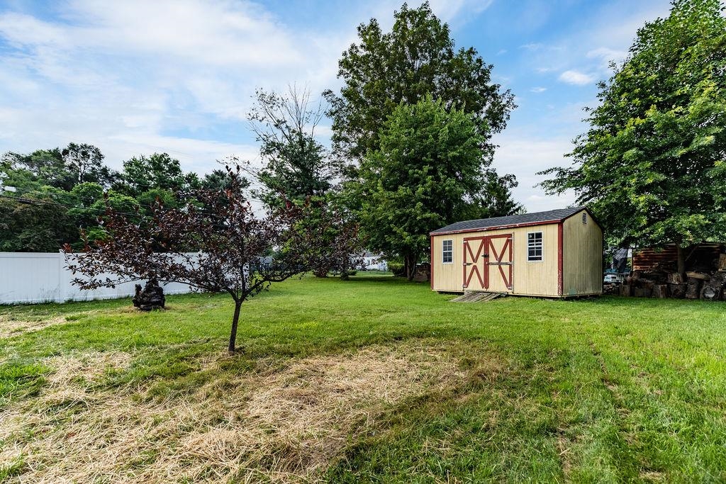 2149 CORTLAND ST, WAYNESBORO, Virginia 22980, 3 Bedrooms Bedrooms, ,2 BathroomsBathrooms,Residential,2149 CORTLAND ST,666272 MLS # 666272