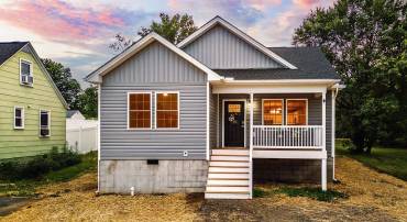 2149 CORTLAND ST, WAYNESBORO, Virginia 22980, 3 Bedrooms Bedrooms, ,2 BathroomsBathrooms,Residential,2149 CORTLAND ST,666272 MLS # 666272