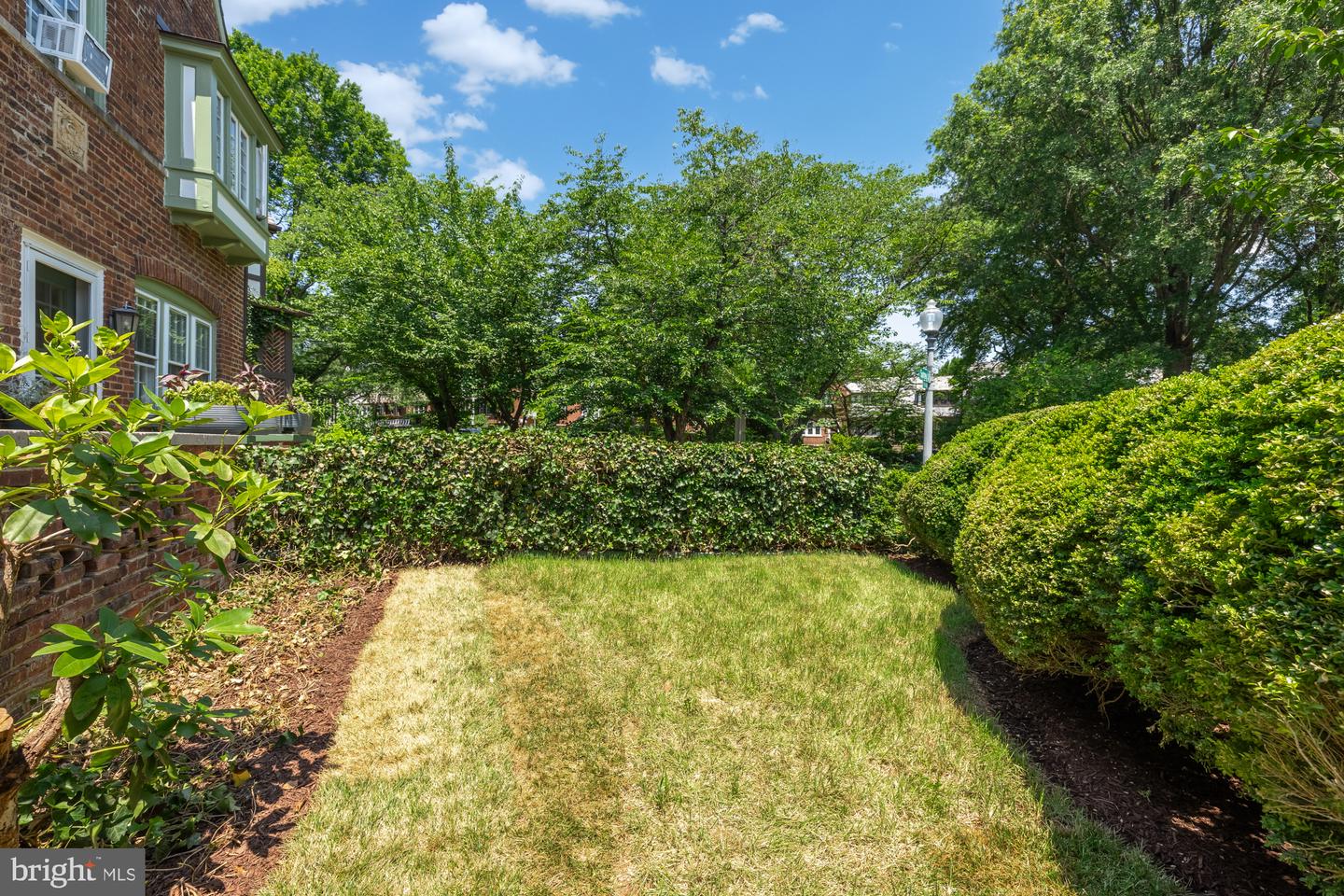 1712 SURREY LN NW, WASHINGTON, District Of Columbia 20007, 5 Bedrooms Bedrooms, ,3 BathroomsBathrooms,Residential,For sale,1712 SURREY LN NW,DCDC2200776 MLS # DCDC2200776