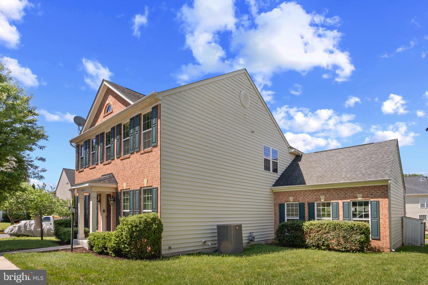 16874 REEF KNOT WAY, WOODBRIDGE, Virginia 22191, 4 Bedrooms Bedrooms, ,2 BathroomsBathrooms,Residential,For sale,16874 REEF KNOT WAY,VAPW2094948 MLS # VAPW2094948