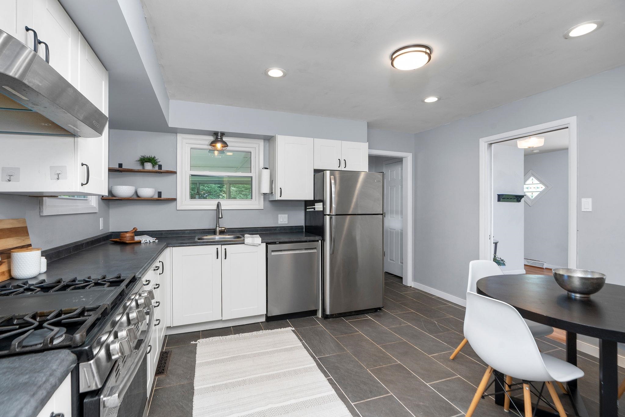 916 SELMA BLVD, STAUNTON, Virginia 24401, 3 Bedrooms Bedrooms, ,2 BathroomsBathrooms,Residential,916 SELMA BLVD,666275 MLS # 666275