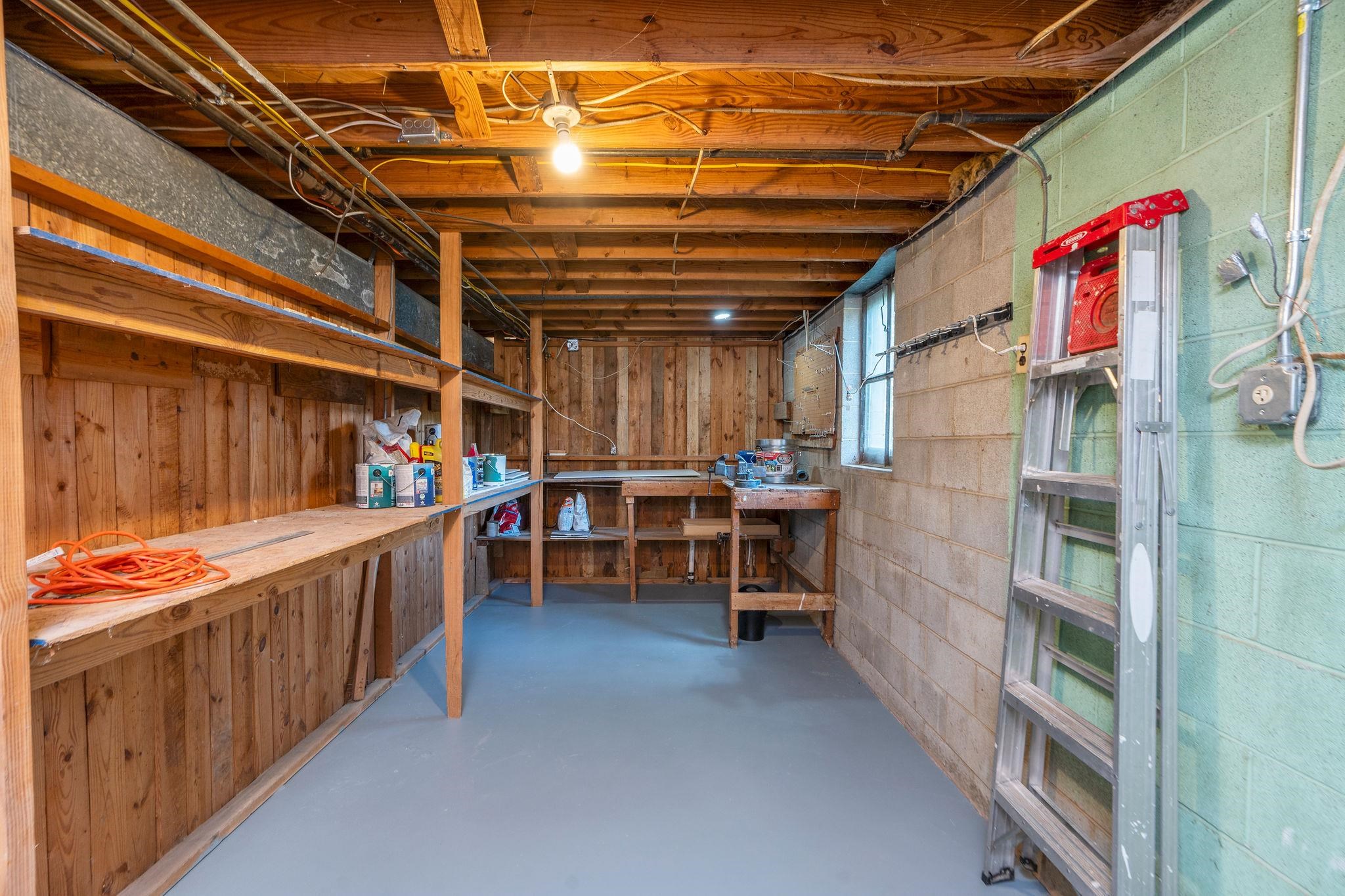 916 SELMA BLVD, STAUNTON, Virginia 24401, 3 Bedrooms Bedrooms, ,2 BathroomsBathrooms,Residential,916 SELMA BLVD,666275 MLS # 666275